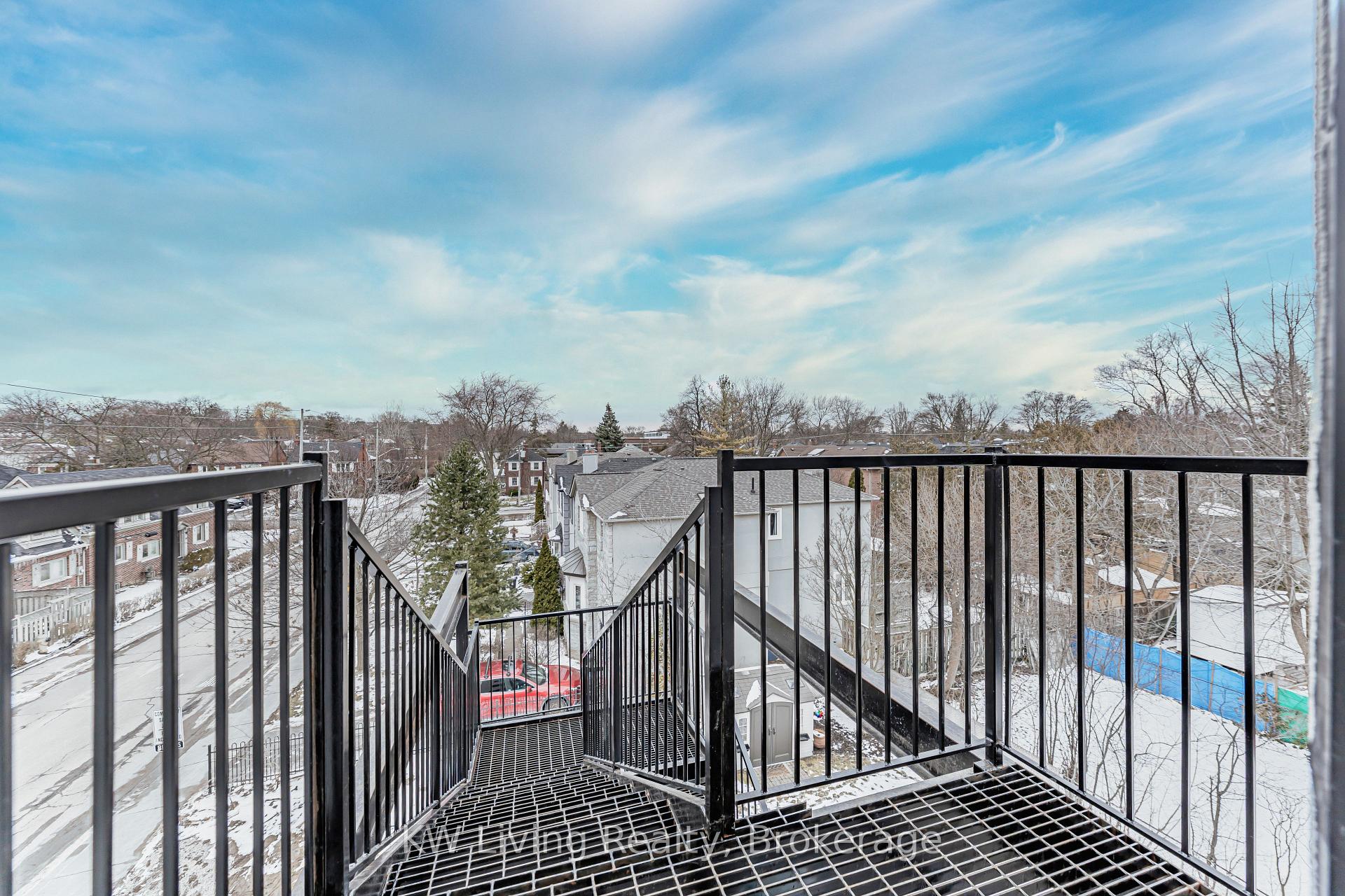 Photo 45 of 712 Eglinton Avenue E, Toronto, Leaside — HOMEH