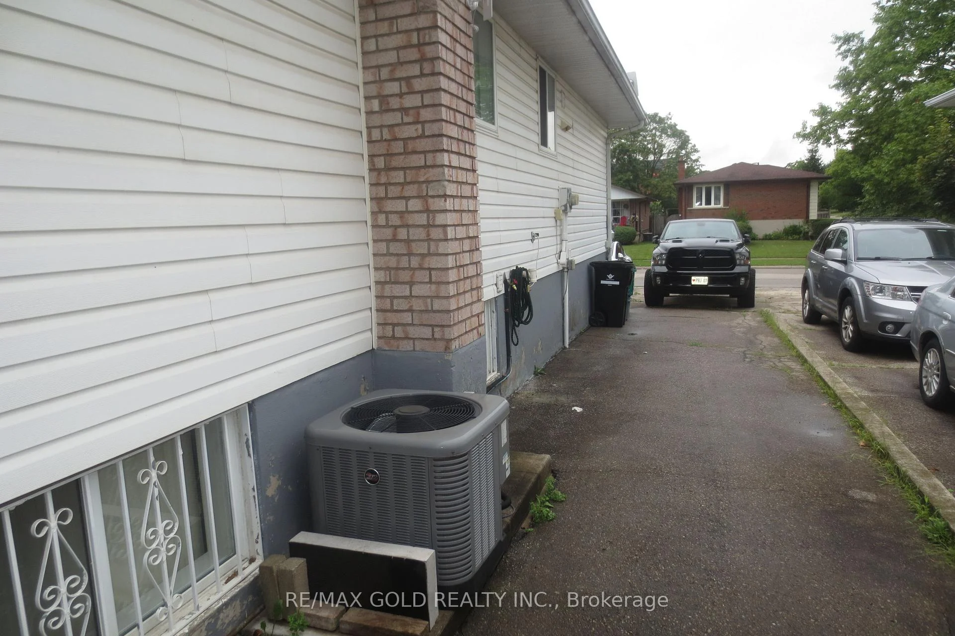Photo 22 of 54 Bakersfield Drive, Cambridge, Christopher-Champlain — HOMEH