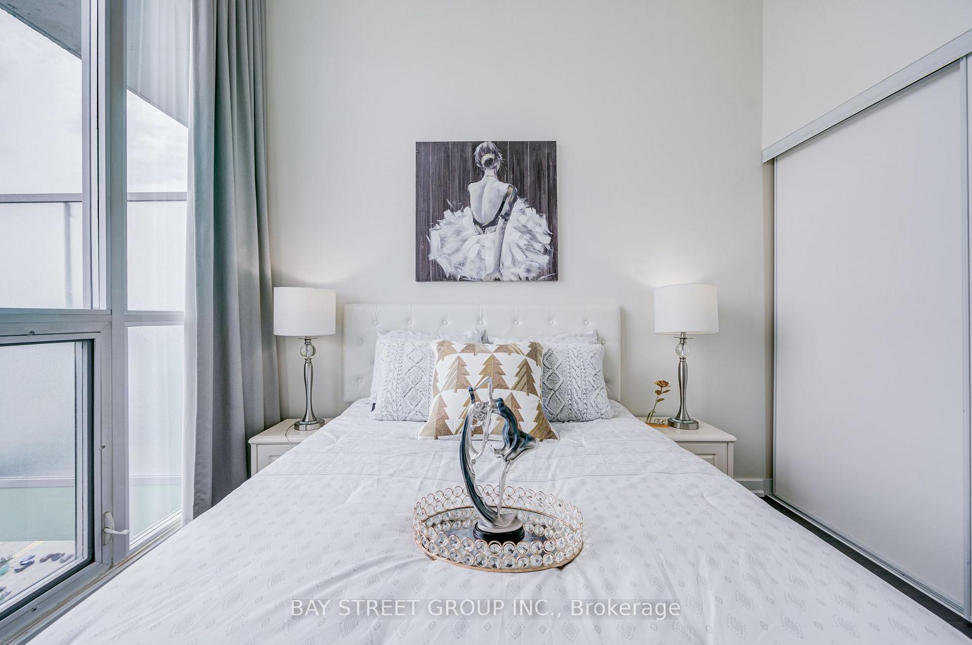 Photo 15 of Unit Ph02, 33 Singer Court, North York, Bayview Village — HOMEH