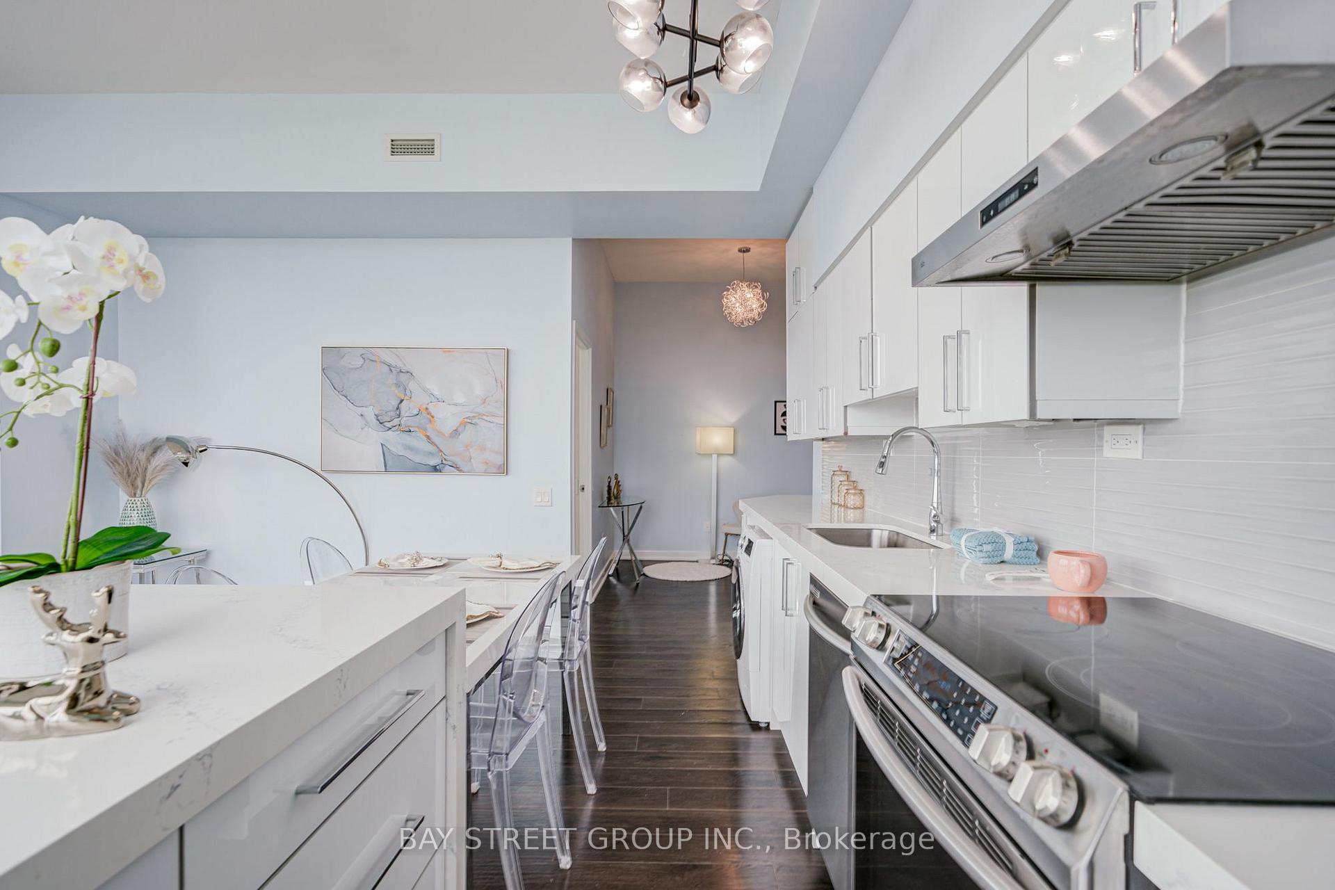 Photo 22 of Unit Ph02, 33 Singer Court, North York, Bayview Village — HOMEH