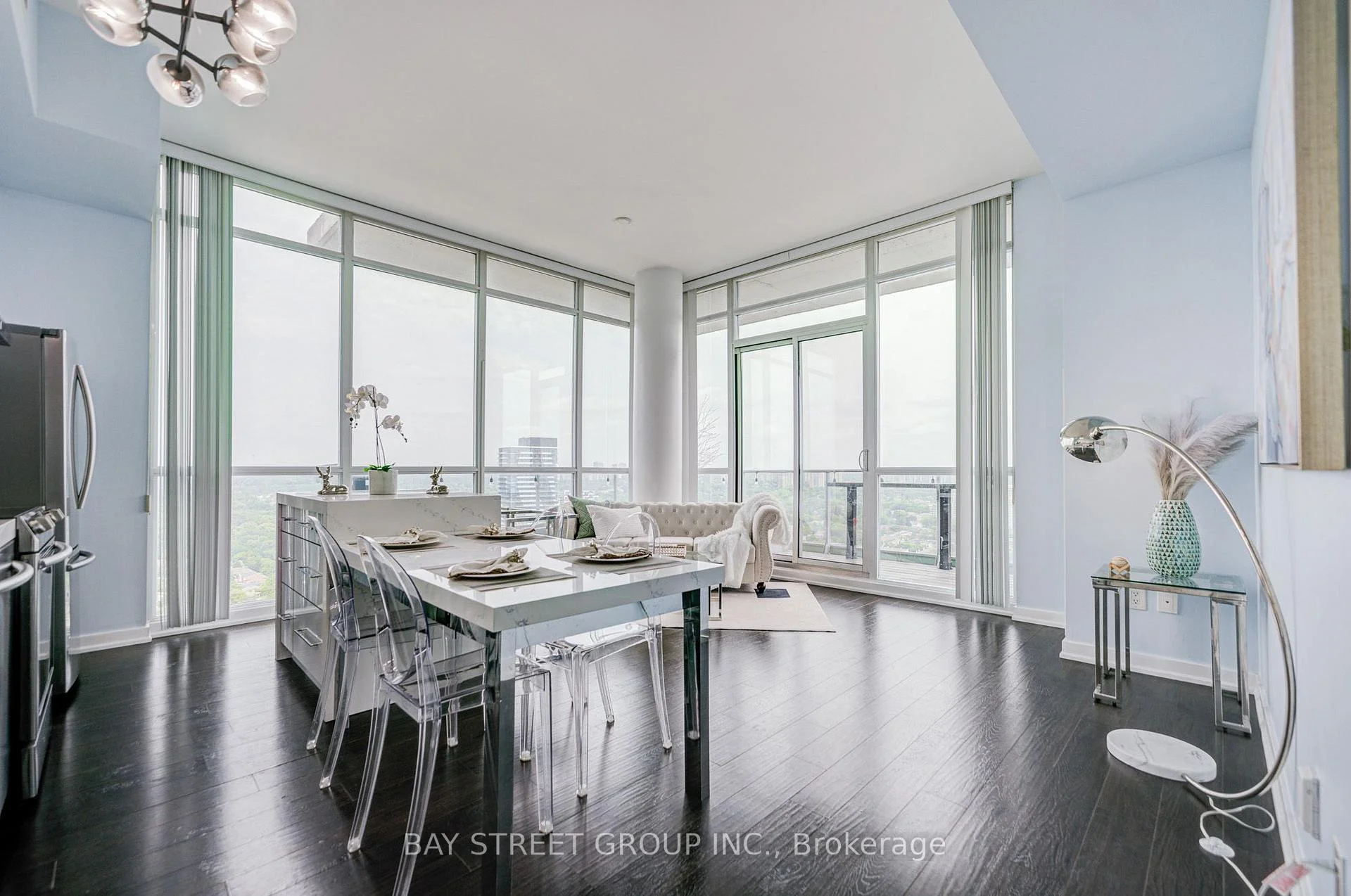Photo 33 of Unit Ph02, 33 Singer Court, North York, Bayview Village — HOMEH