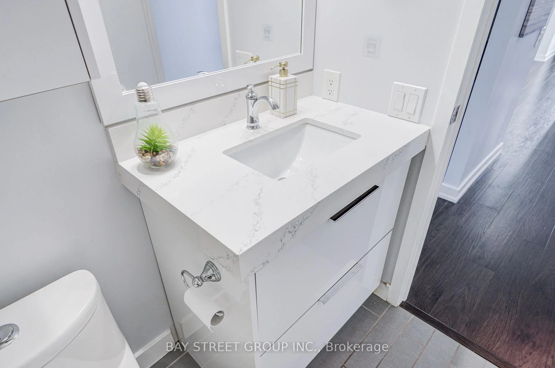 Photo 59 of Unit Ph02, 33 Singer Court, North York, Bayview Village — HOMEH