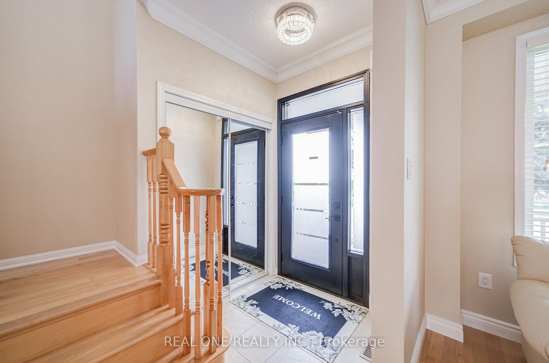 Photo 7 of 739 Philbrook Drive, Milton, Coates — HOMEH