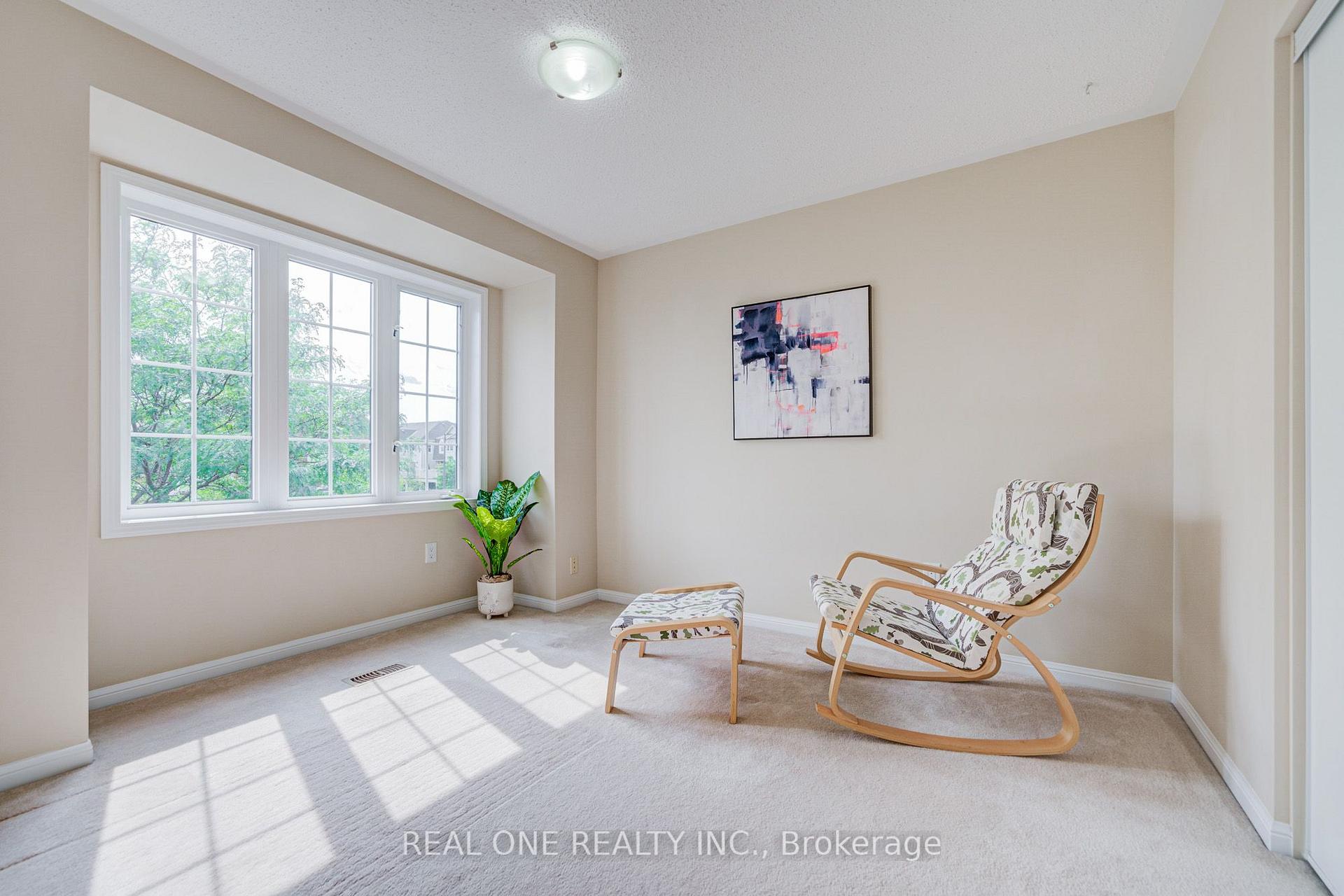 Photo 36 of 739 Philbrook Drive, Milton, Coates — HOMEH