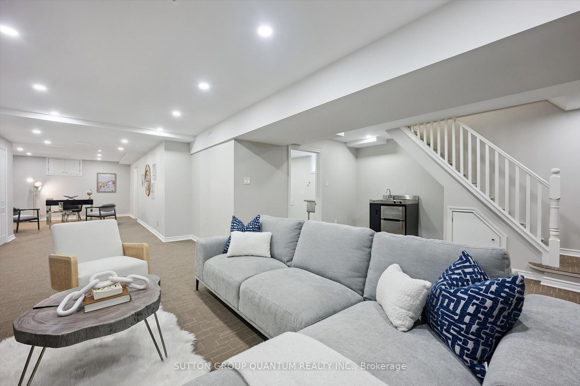 Photo 30 of 1027 Argus Drive, Mississauga, Applewood — HOMEH