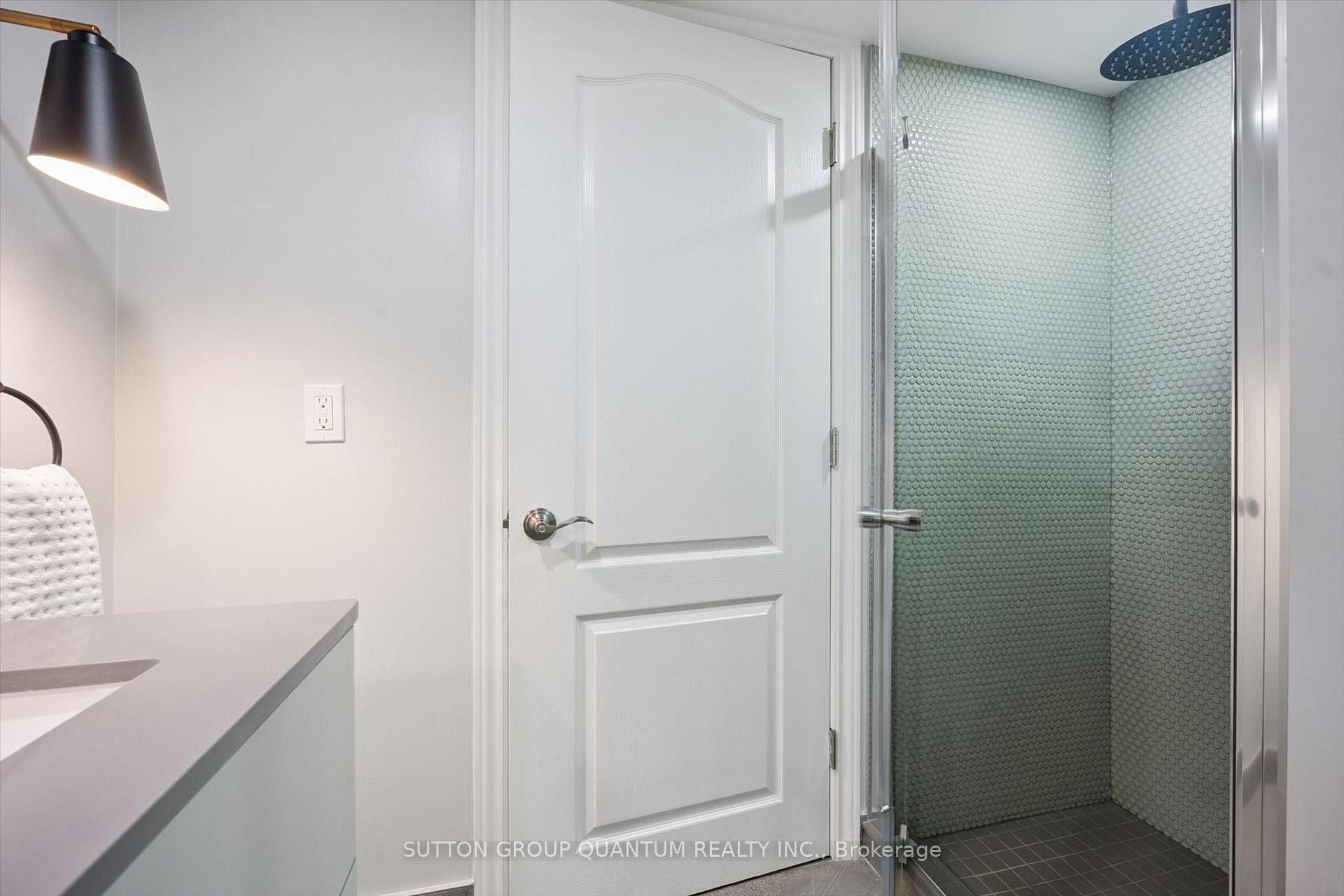Photo 36 of 1027 Argus Drive, Mississauga, Applewood — HOMEH