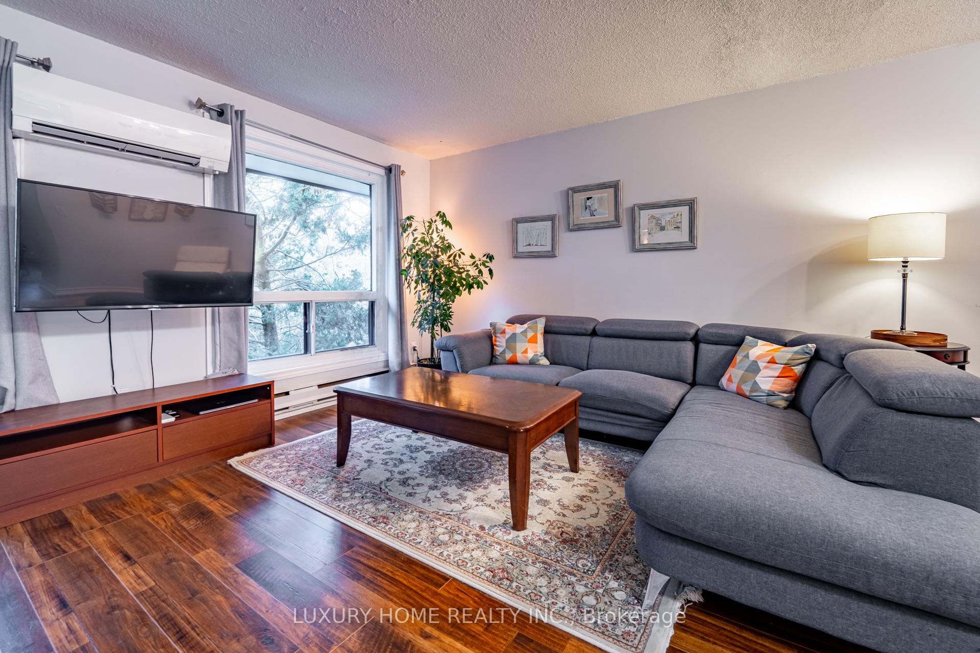 Photo 19 of Unit 2, 100 Henderson Avenue, Markham, Grandview — HOMEH
