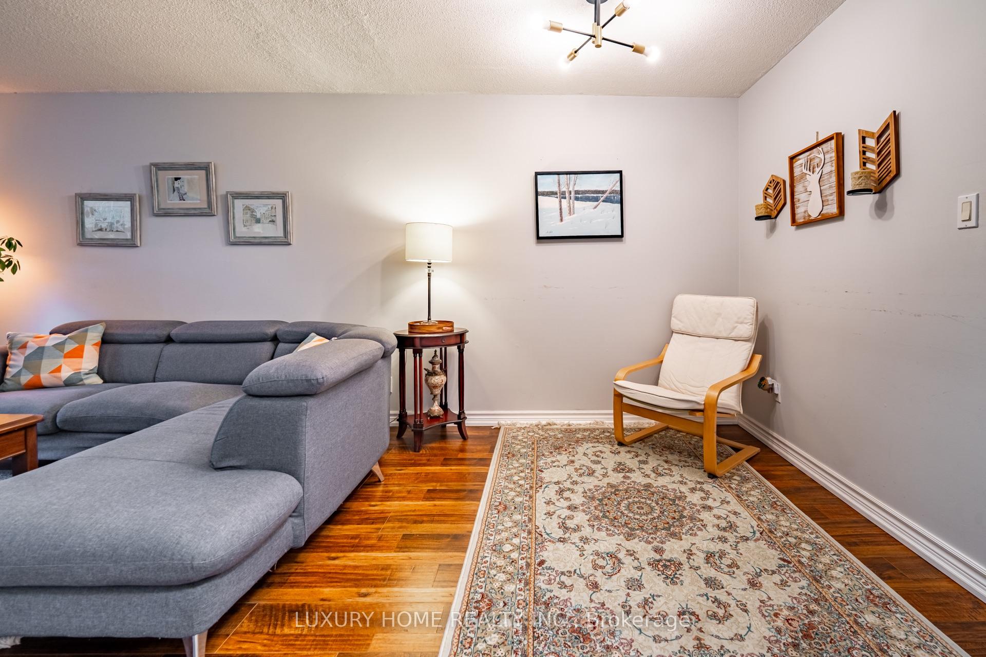Photo 20 of Unit 2, 100 Henderson Avenue, Markham, Grandview — HOMEH