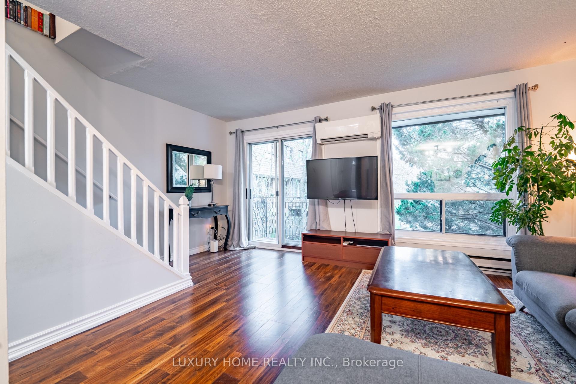 Photo 22 of Unit 2, 100 Henderson Avenue, Markham, Grandview — HOMEH