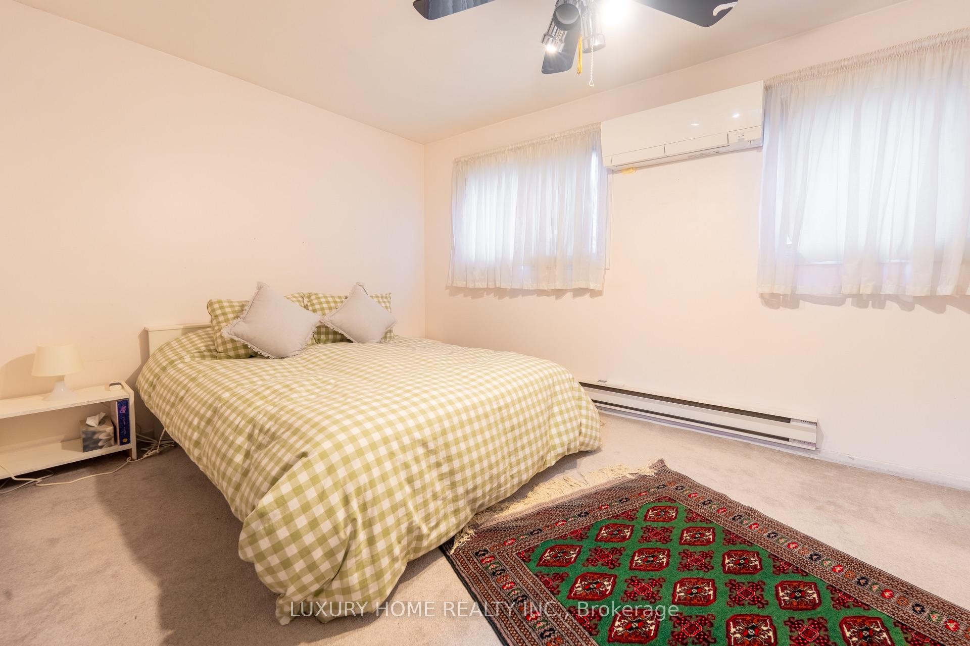 Photo 30 of Unit 2, 100 Henderson Avenue, Markham, Grandview — HOMEH