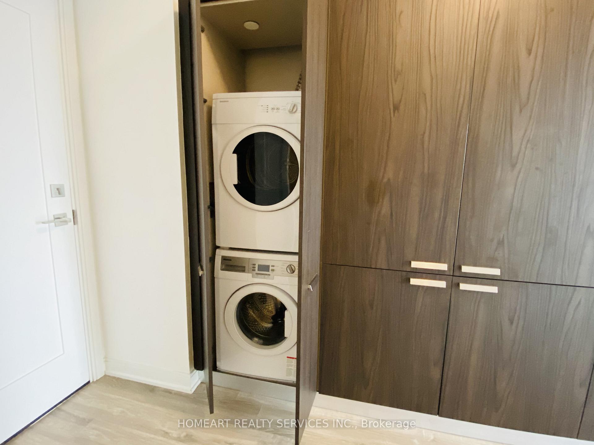 Photo 5 of Unit 2001, 50 Charles Street E, Toronto, Church-Yonge Corridor — HOMEH