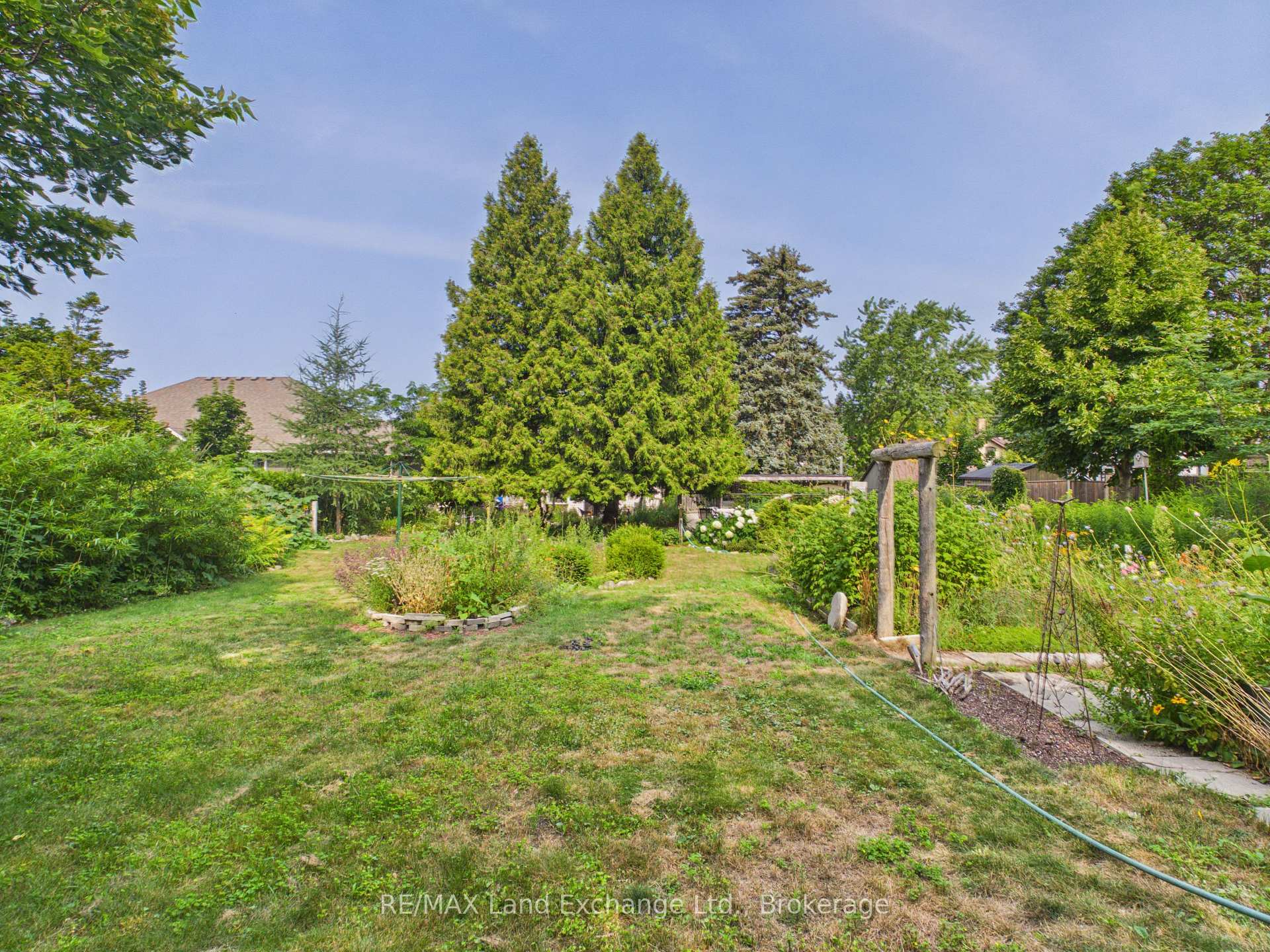 Photo 24 of 457 Penetangore Row S, Kincardine — HOMEH