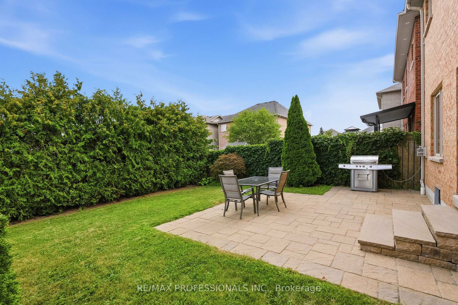 Photo 42 of 7 Iverson Drive, Brampton, Credit Valley — HOMEH