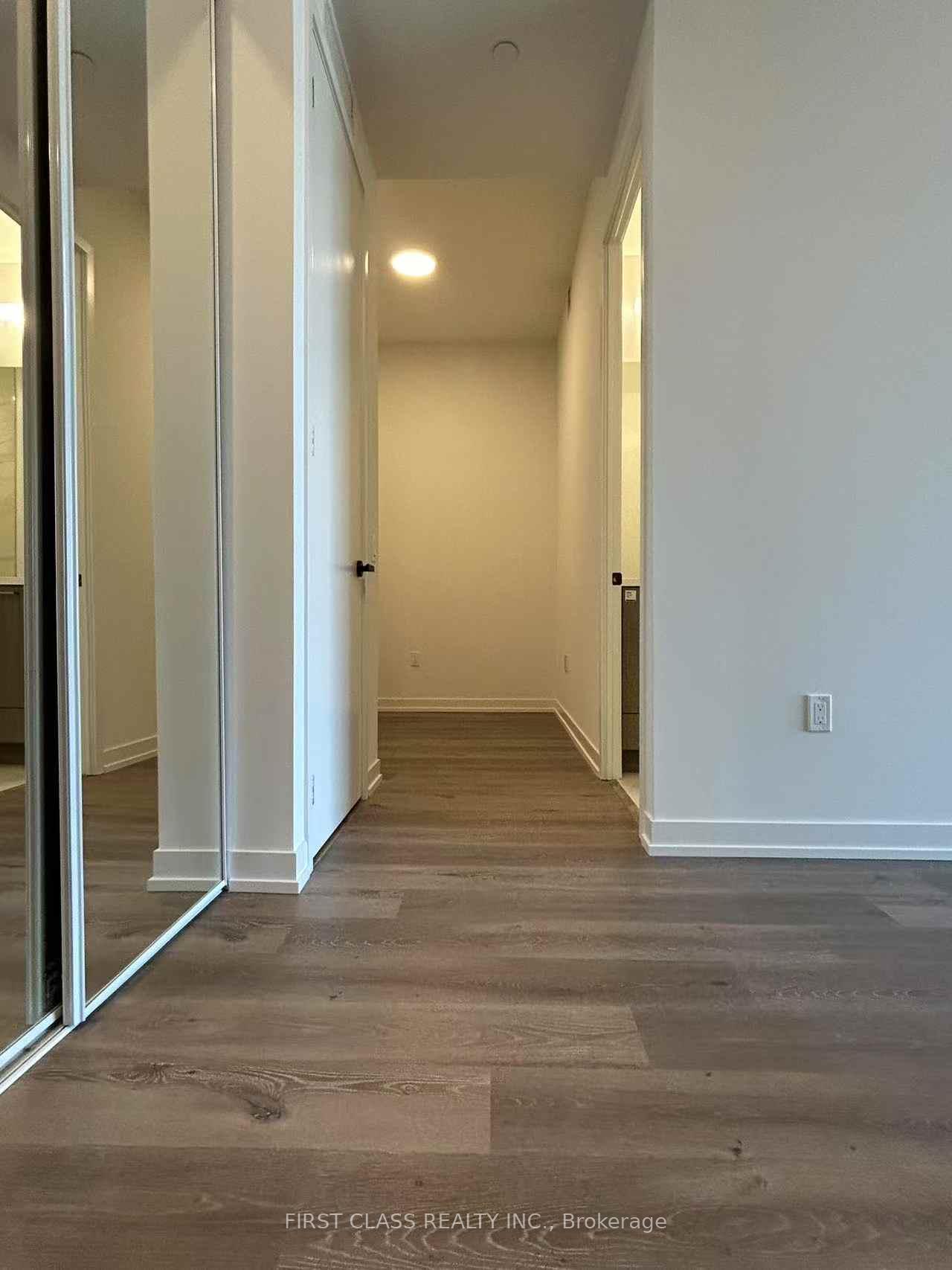 Photo 2 of Unit 2708, 225 Commerce St Street, Vaughan, Vaughan Corporate Centre — HOMEH
