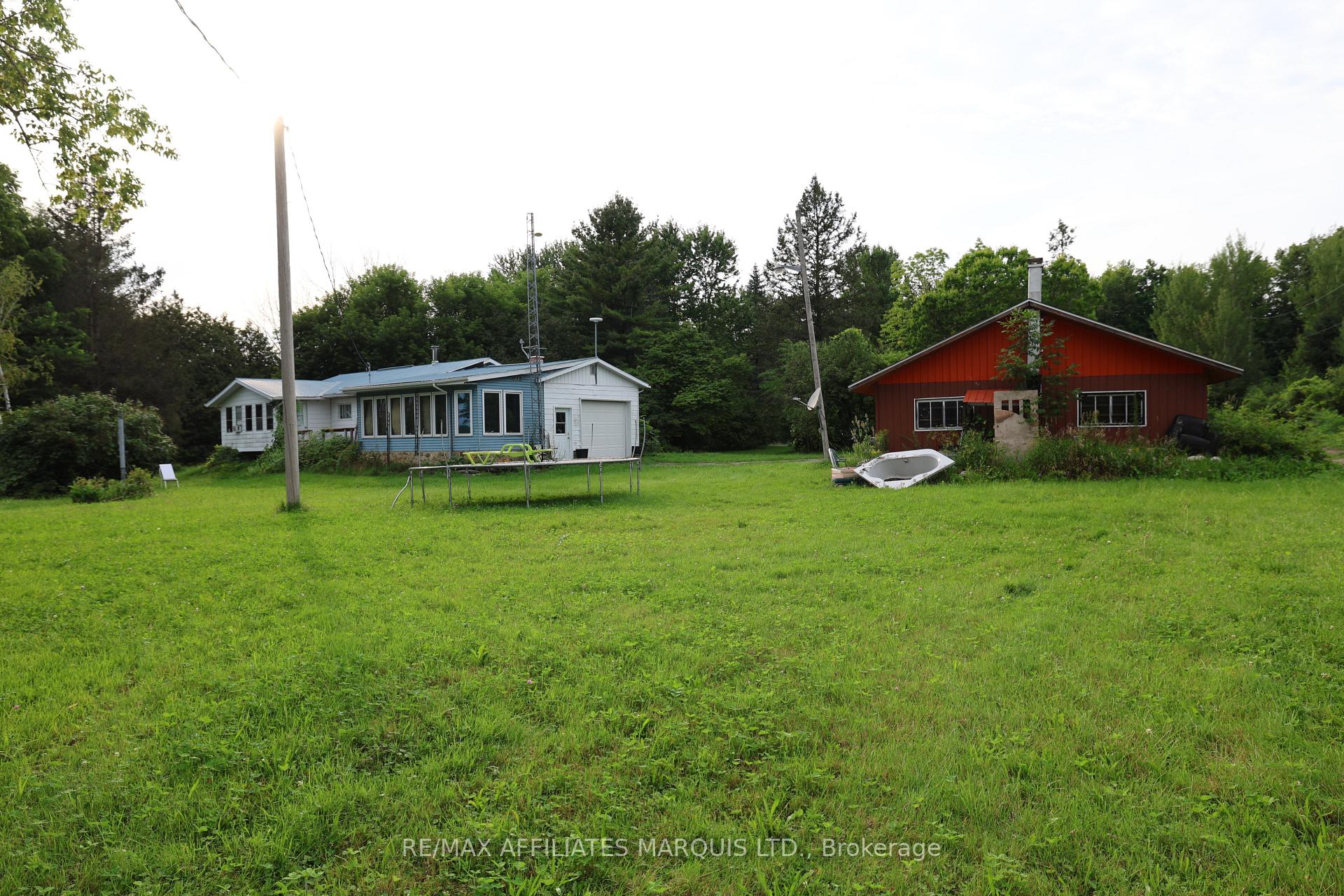 Photo 1 of 19442 Kenyon Conc 8 Road, North Glengarry, North Glengarry (Kenyon) Twp — HOMEH