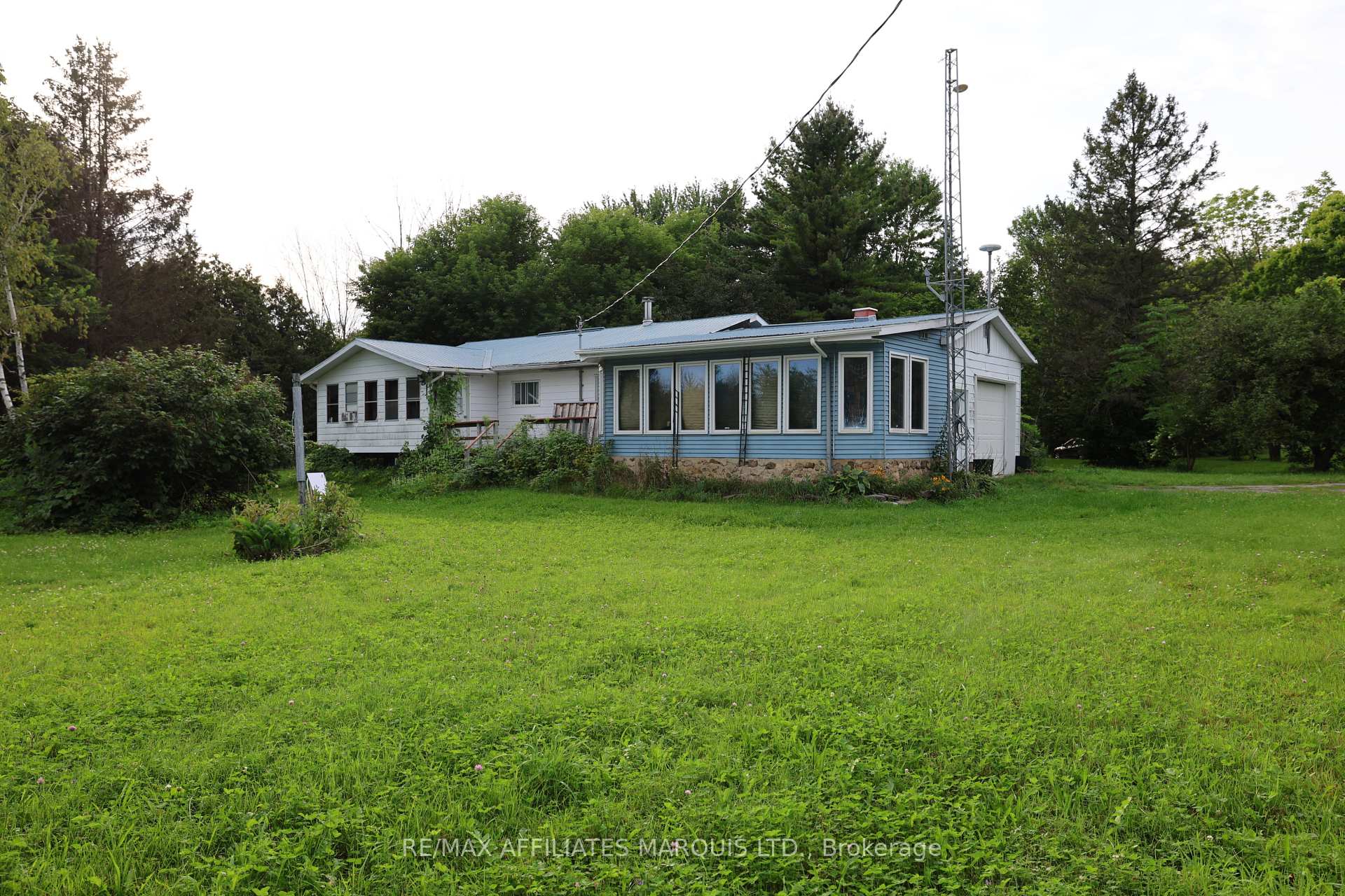 Photo 3 of 19442 Kenyon Conc 8 Road, North Glengarry, North Glengarry (Kenyon) Twp — HOMEH