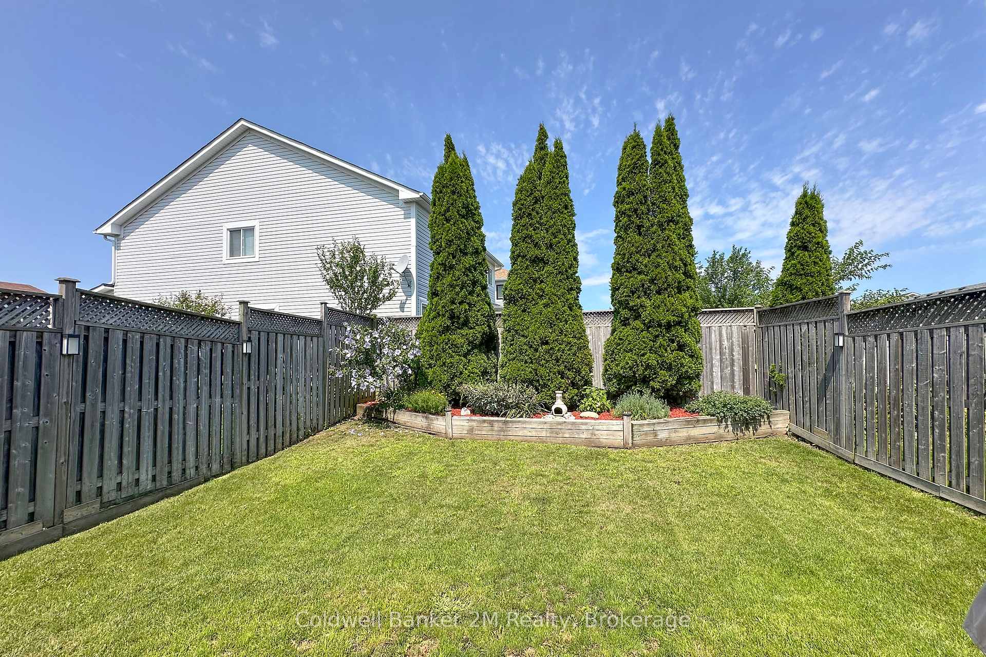 Photo 27 of 10 Eldad Drive, Clarington, Bowmanville — HOMEH