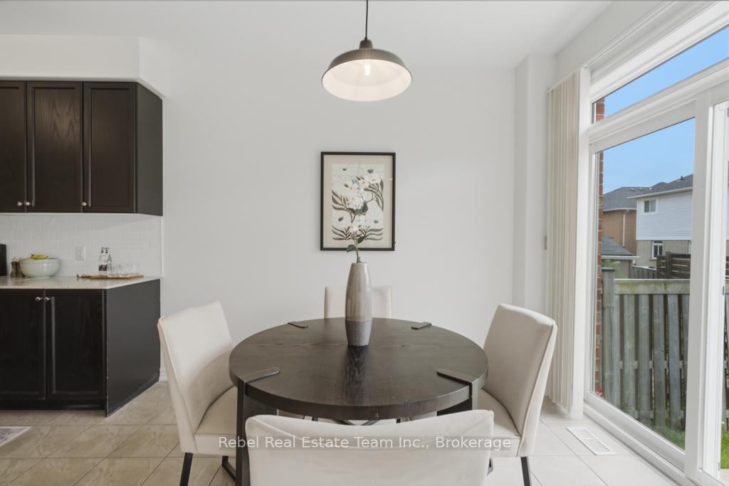 Photo 21 of 1849 Silverstone Crescent, Oshawa, Samac — HOMEH