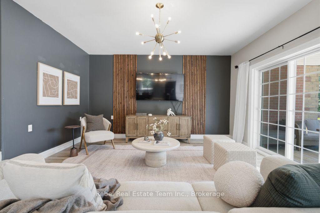 Photo 13 of 36 Valley View Drive, Cavan Monaghan, Cavan Twp — HOMEH