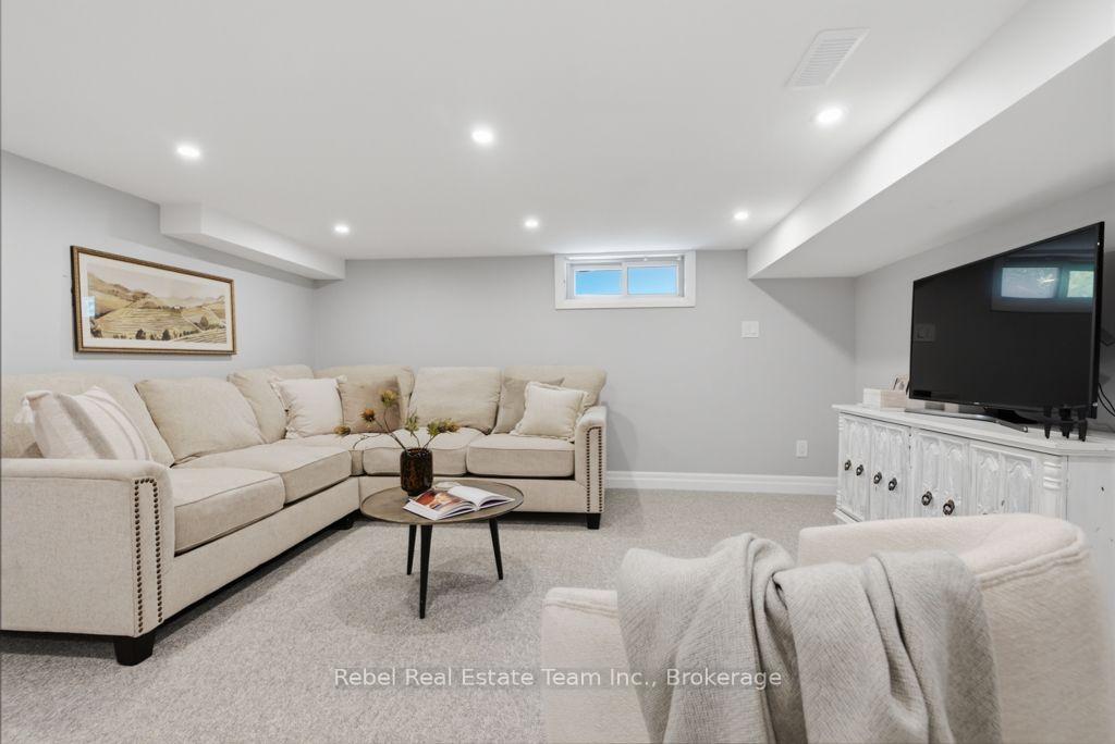 Photo 36 of 36 Valley View Drive, Cavan Monaghan, Cavan Twp — HOMEH