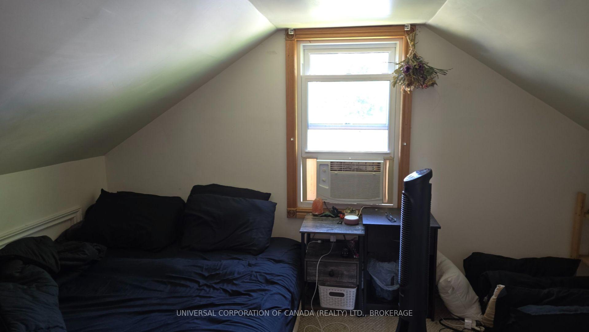 Photo 12 of 31 Myrtle Street, Aylmer — HOMEH