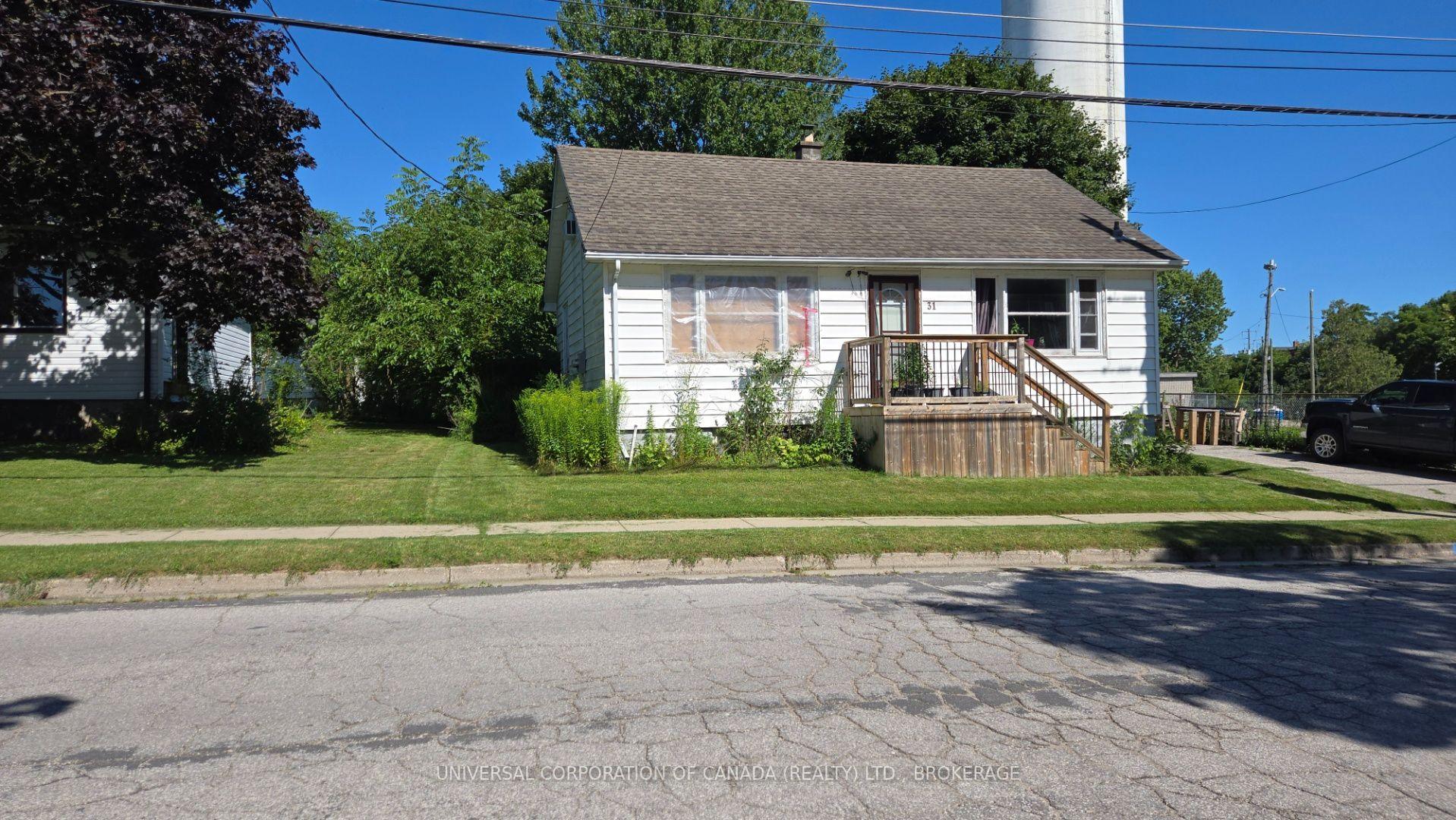 Photo 19 of 31 Myrtle Street, Aylmer — HOMEH