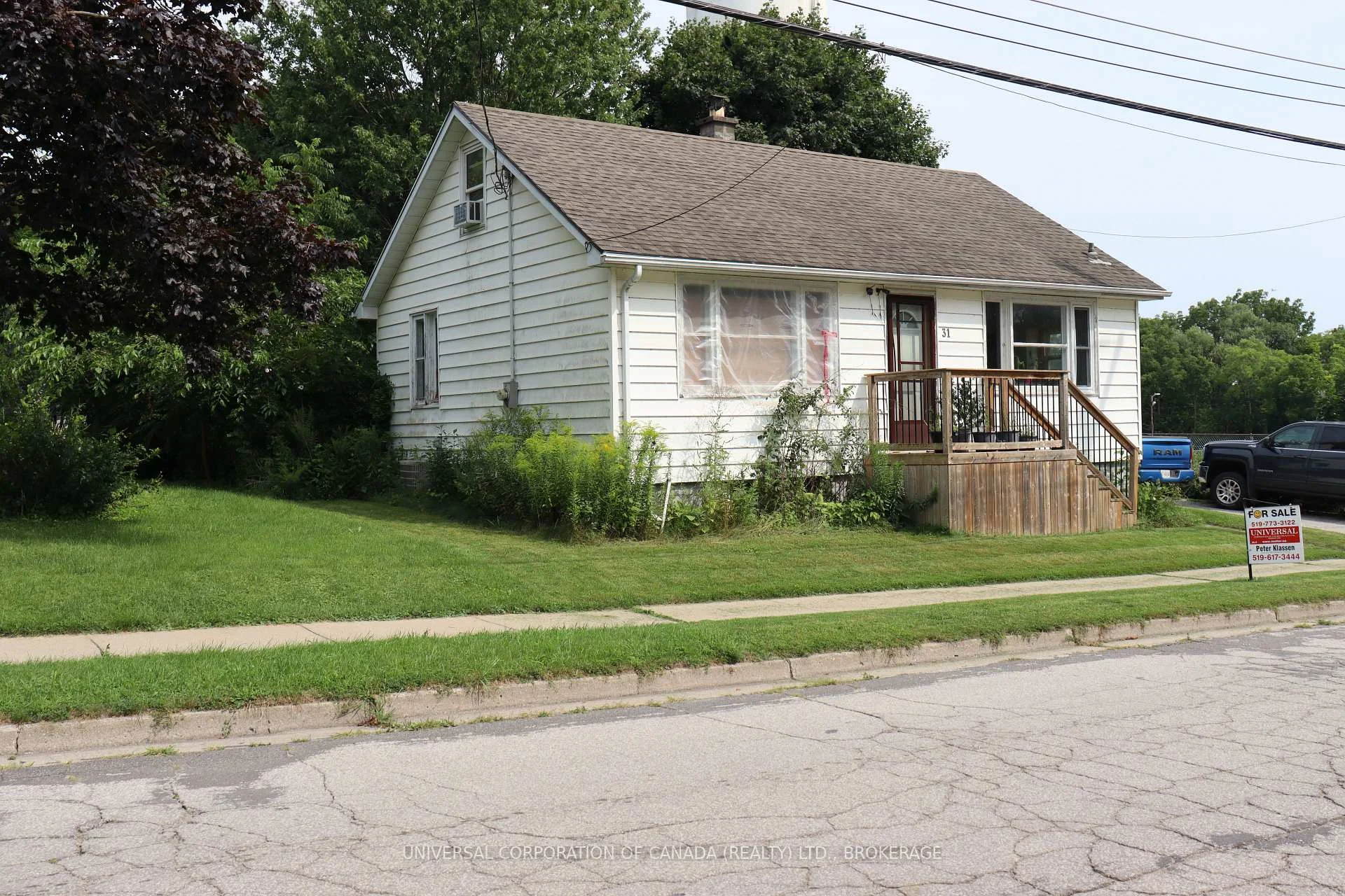 Photo 4 of 31 Myrtle Street, Aylmer — HOMEH