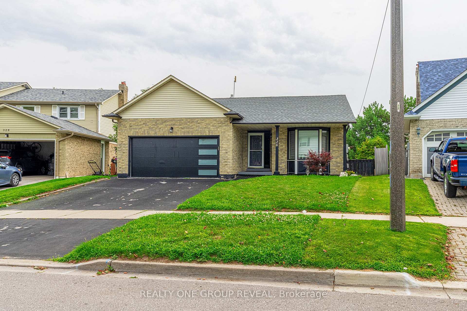 Front of 326 Prince Of Wales Drive