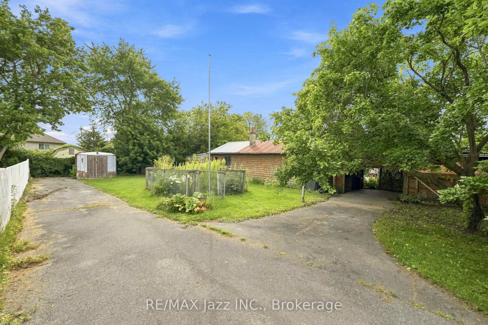 Photo 29 of 119 West Street W, Belleville, Belleville Ward — HOMEH