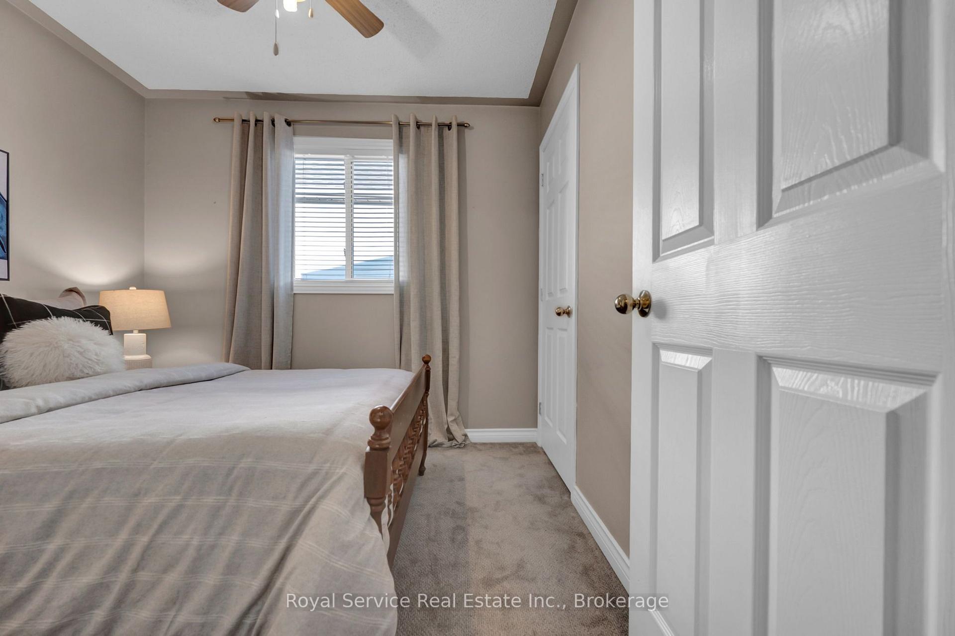 Photo 32 of 33 Mallory Street, Clarington, Courtice — HOMEH