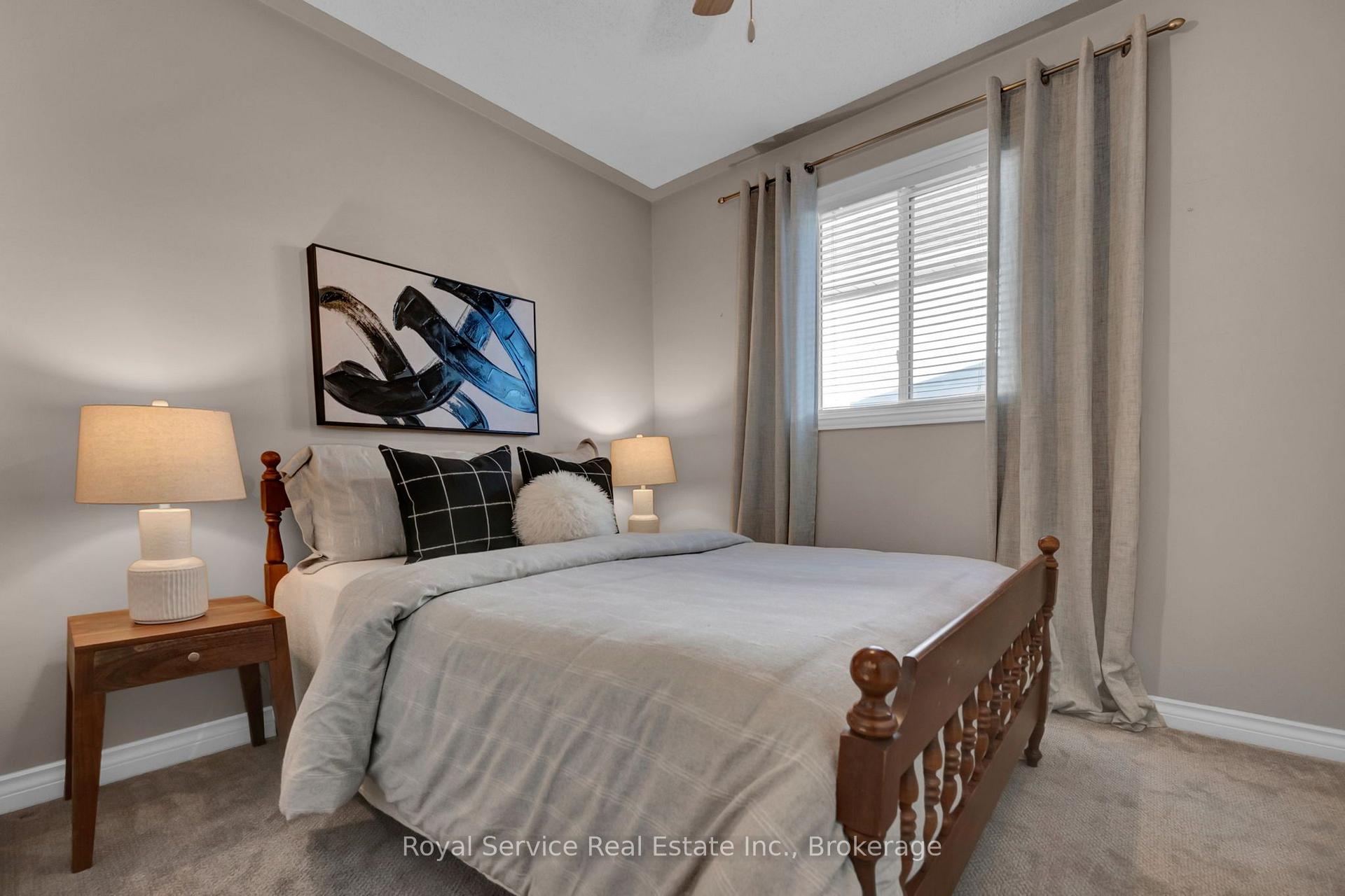 Photo 33 of 33 Mallory Street, Clarington, Courtice — HOMEH