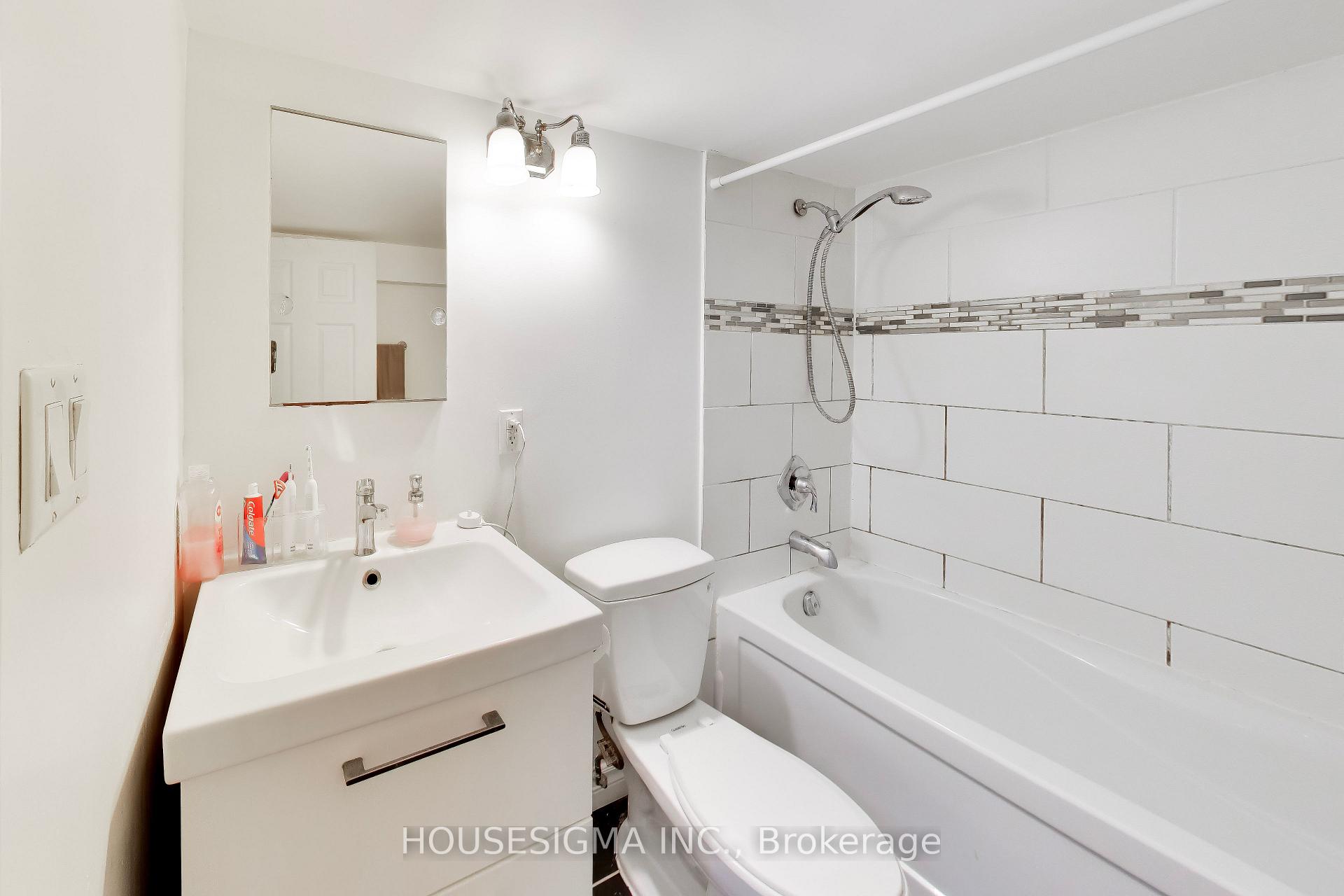 Photo 14 of Unit Basement, 152 Linsmore Crescent, Toronto, Danforth Village-East York — HOMEH