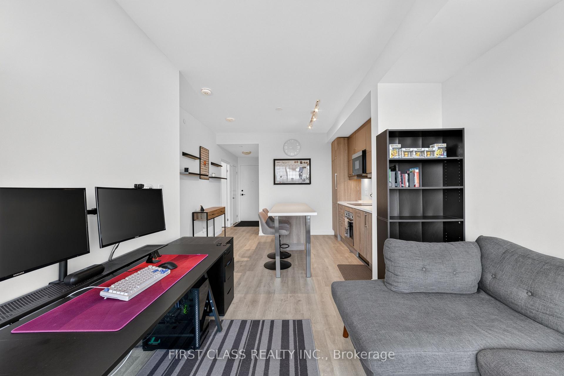 Photo 14 of Unit 510, 292 Verdale Crossing, Markham, Unionville — HOMEH