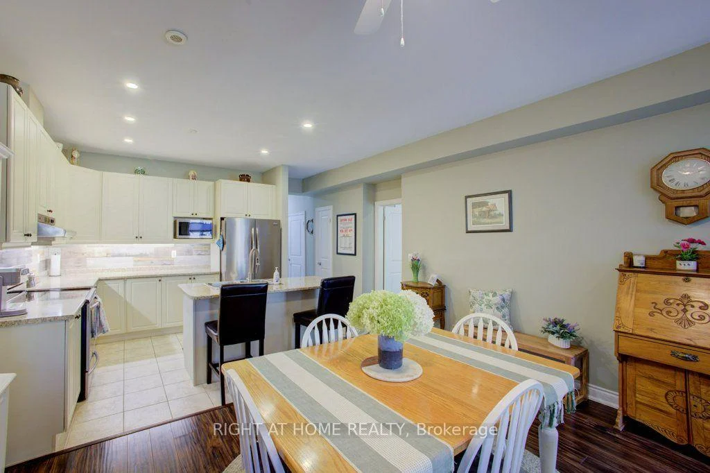 Photo 18 of 51 Wally Drive, Wasaga Beach — HOMEH