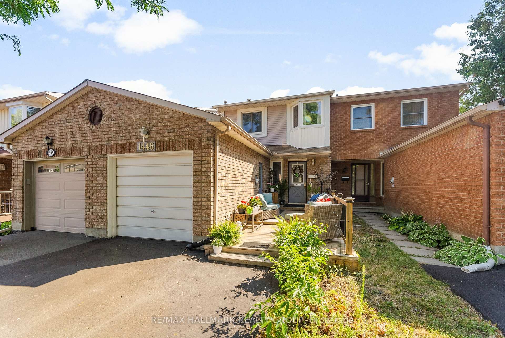 Photo 8 of 1446 Deavy Way, Ottawa, Bilberry Creek/Queenswood Heights — HOMEH