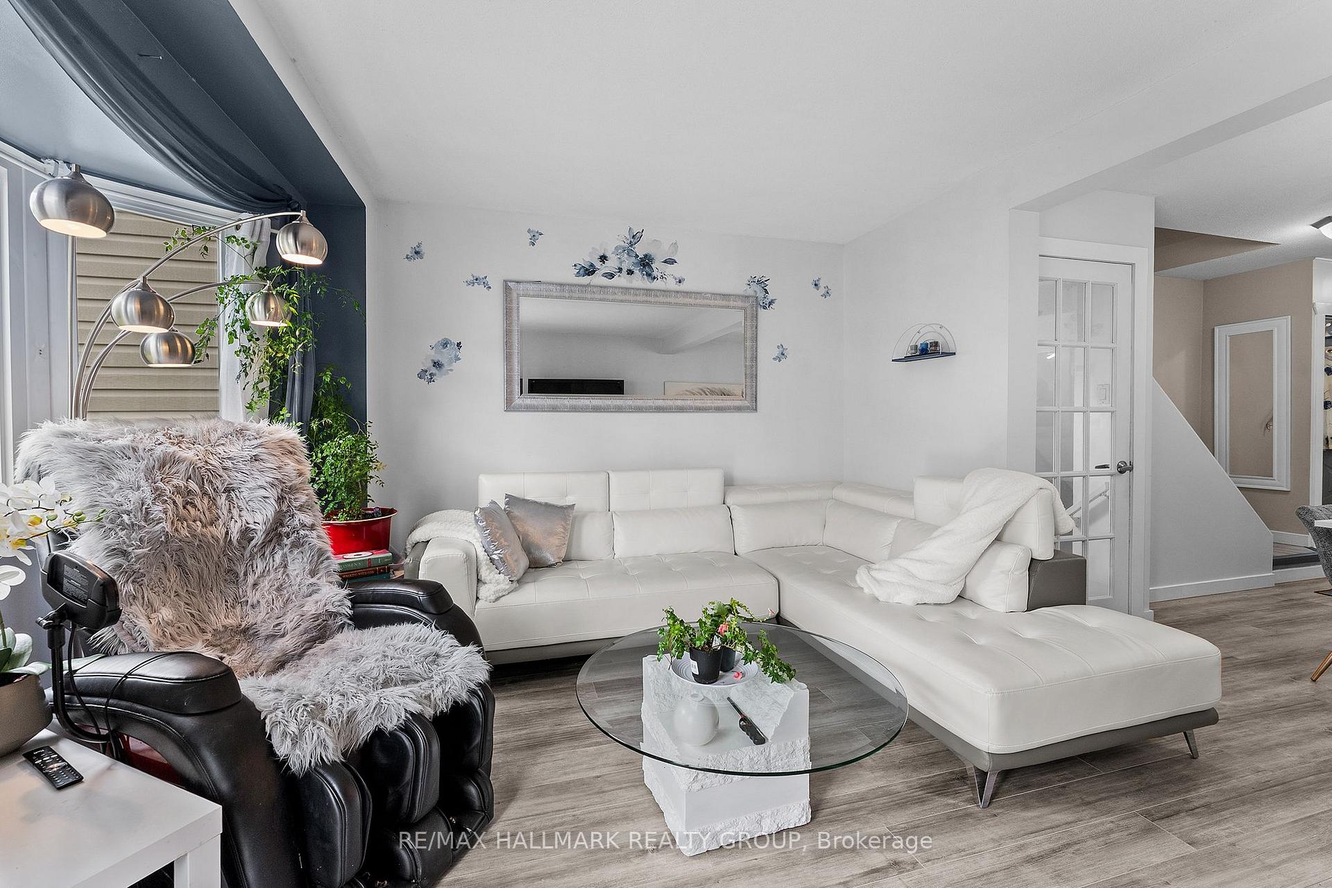 Photo 22 of 1446 Deavy Way, Ottawa, Bilberry Creek/Queenswood Heights — HOMEH