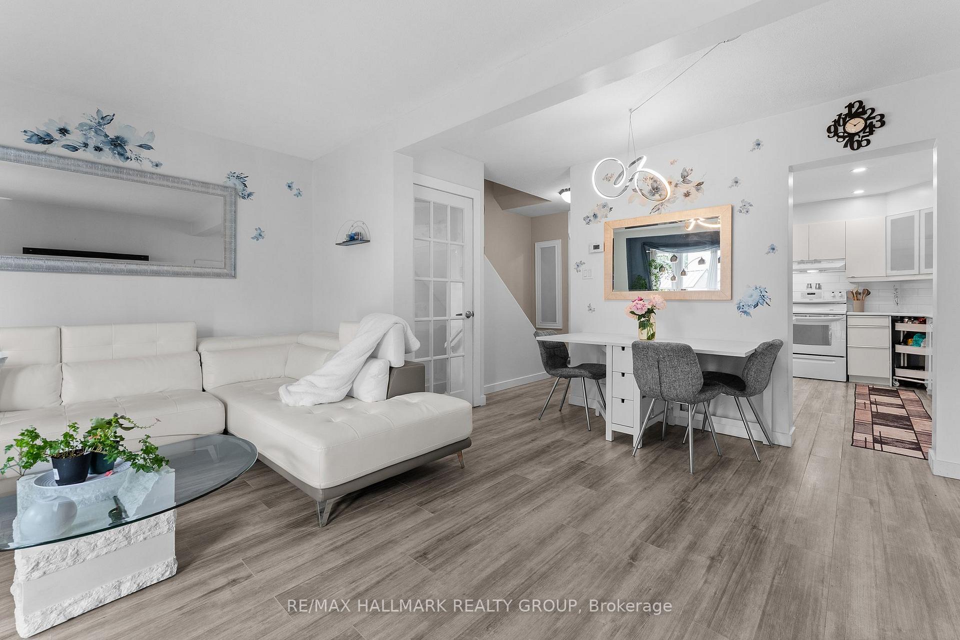 Photo 23 of 1446 Deavy Way, Ottawa, Bilberry Creek/Queenswood Heights — HOMEH