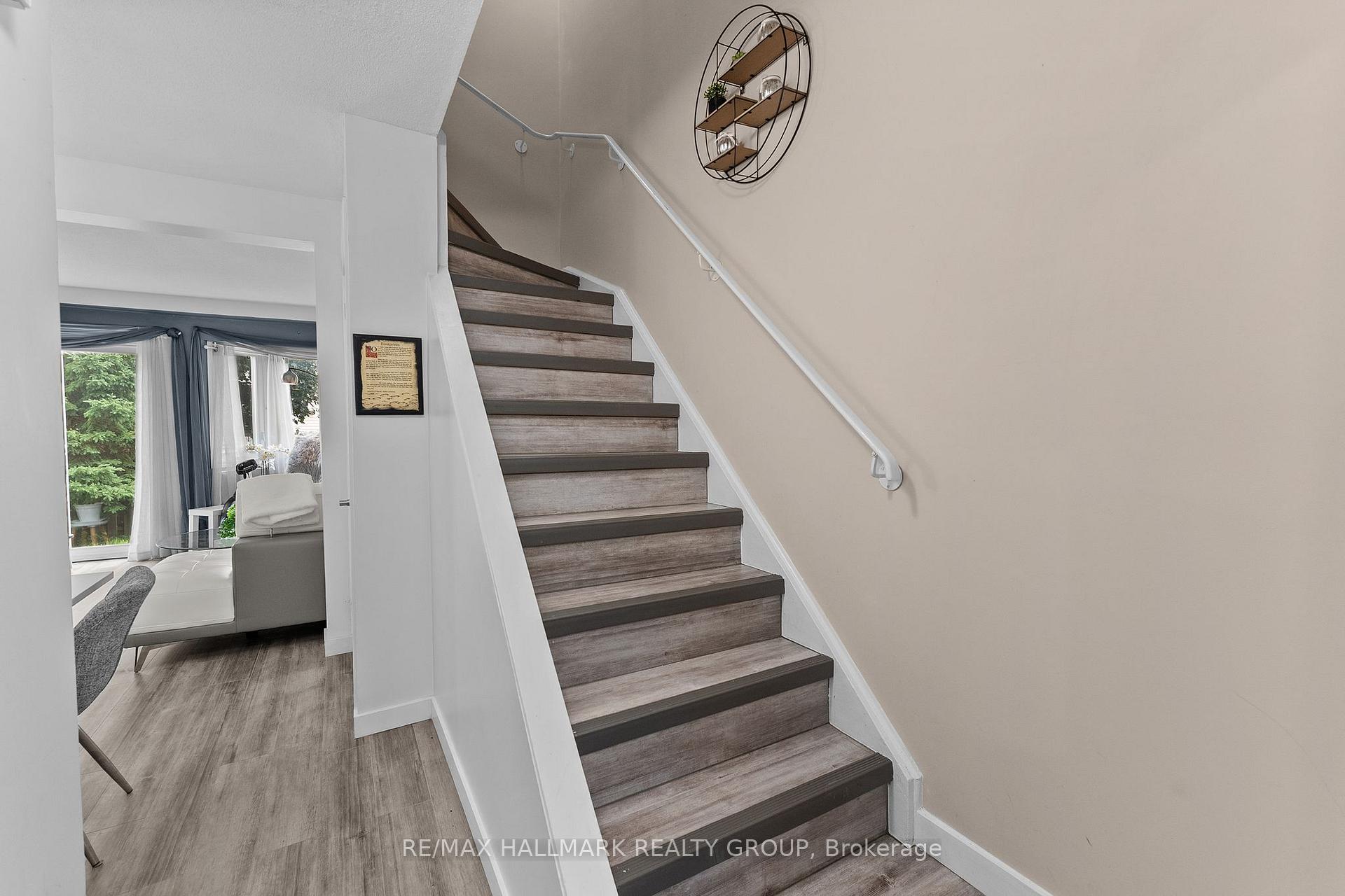 Photo 25 of 1446 Deavy Way, Ottawa, Bilberry Creek/Queenswood Heights — HOMEH
