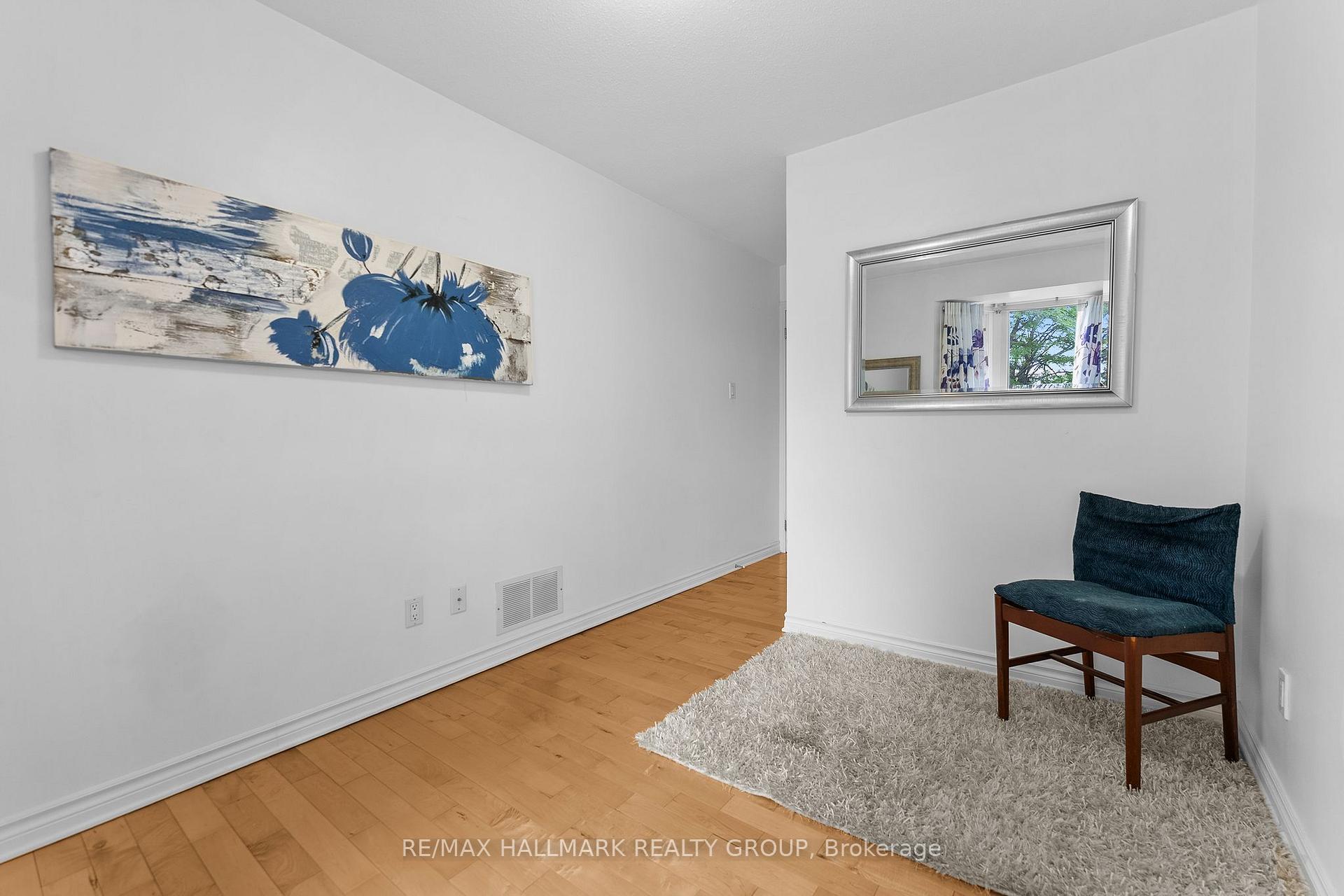 Photo 32 of 1446 Deavy Way, Ottawa, Bilberry Creek/Queenswood Heights — HOMEH