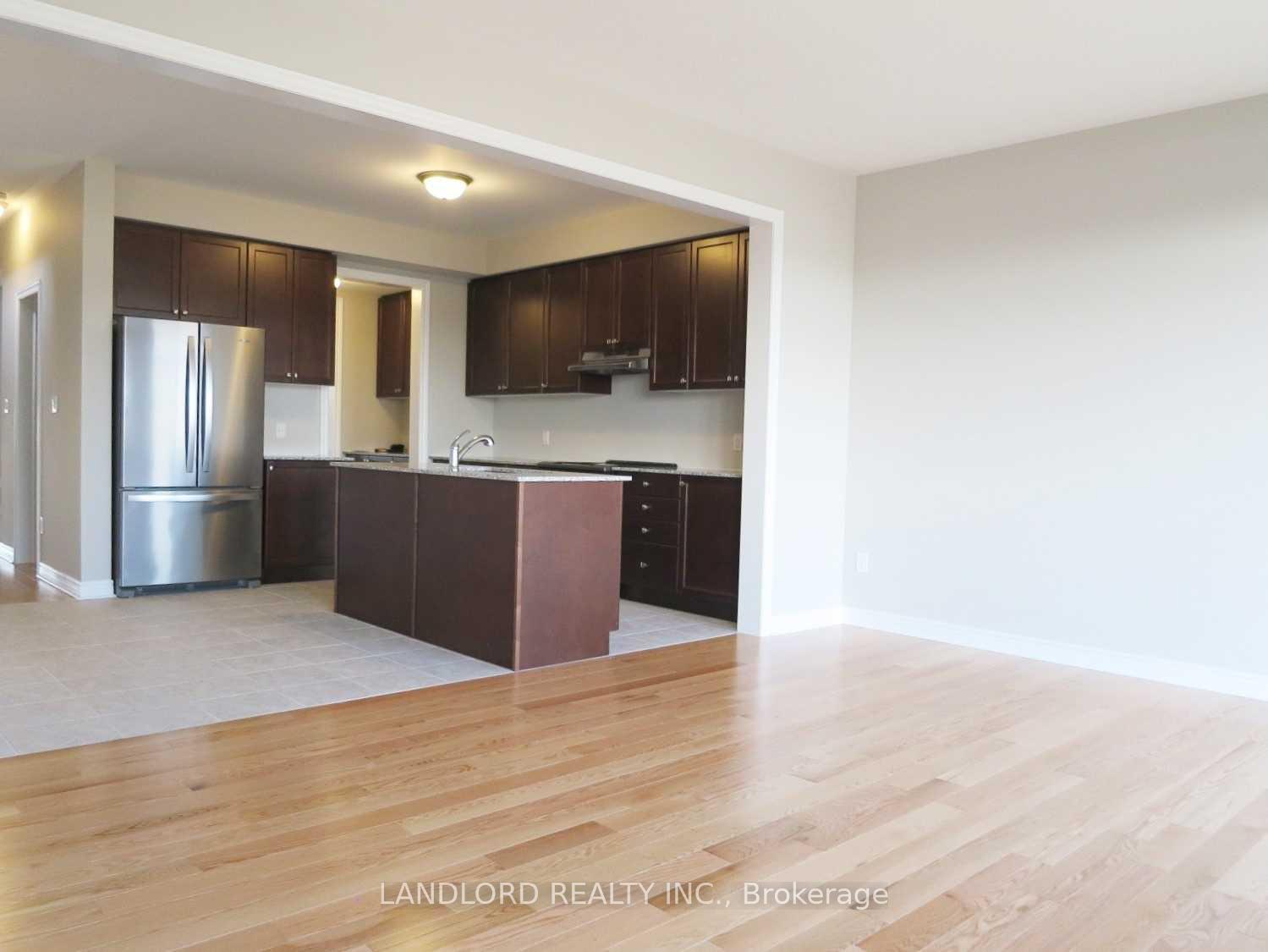 Photo 10 of 1189 Cactus Crescent, Pickering, Rural Pickering — HOMEH