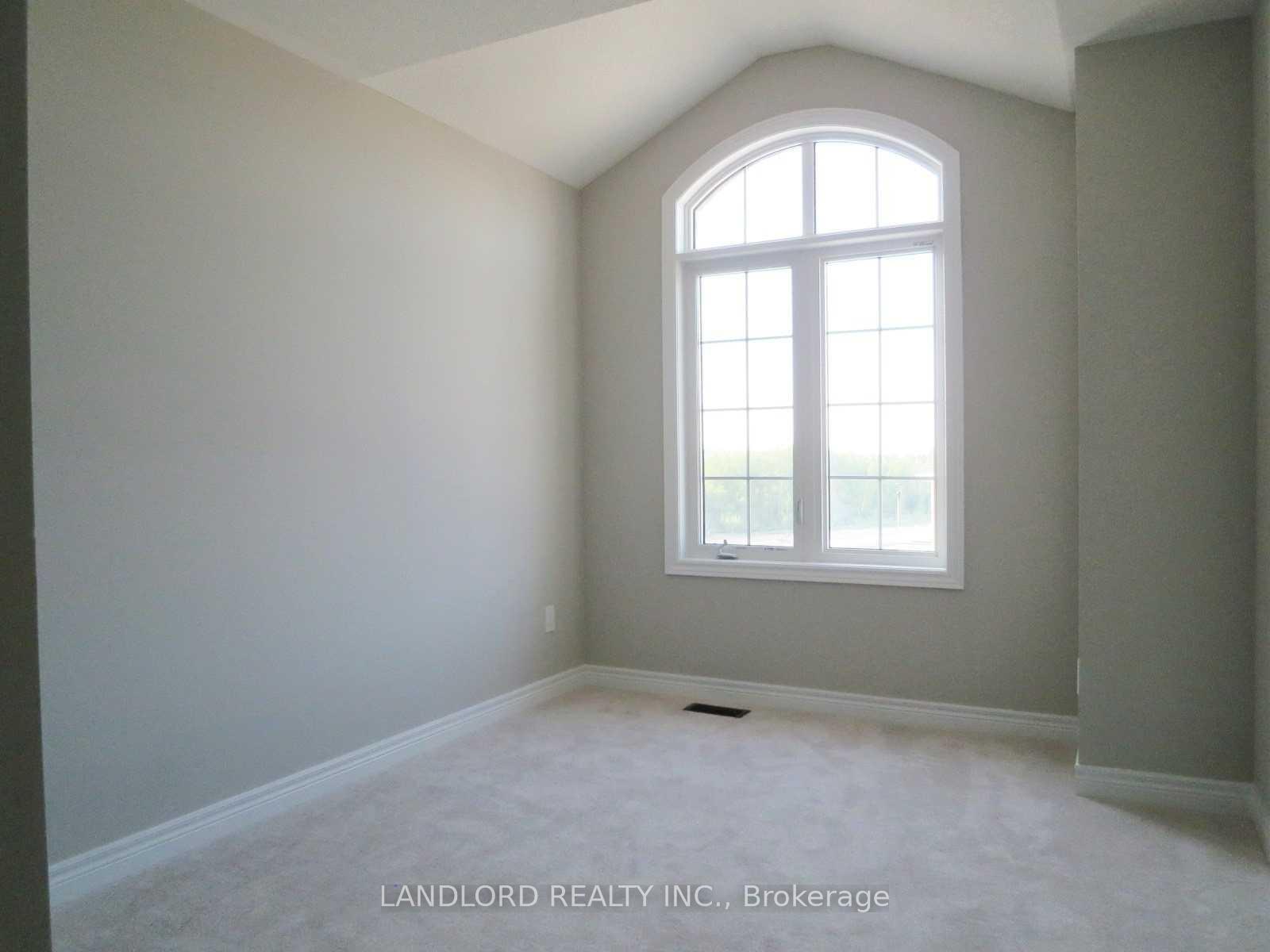 Photo 12 of 1189 Cactus Crescent, Pickering, Rural Pickering — HOMEH