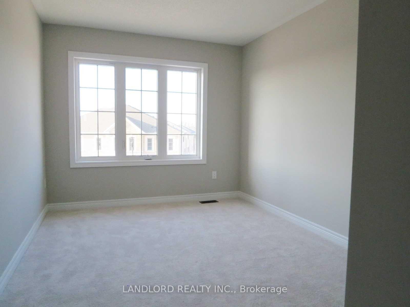Photo 13 of 1189 Cactus Crescent, Pickering, Rural Pickering — HOMEH