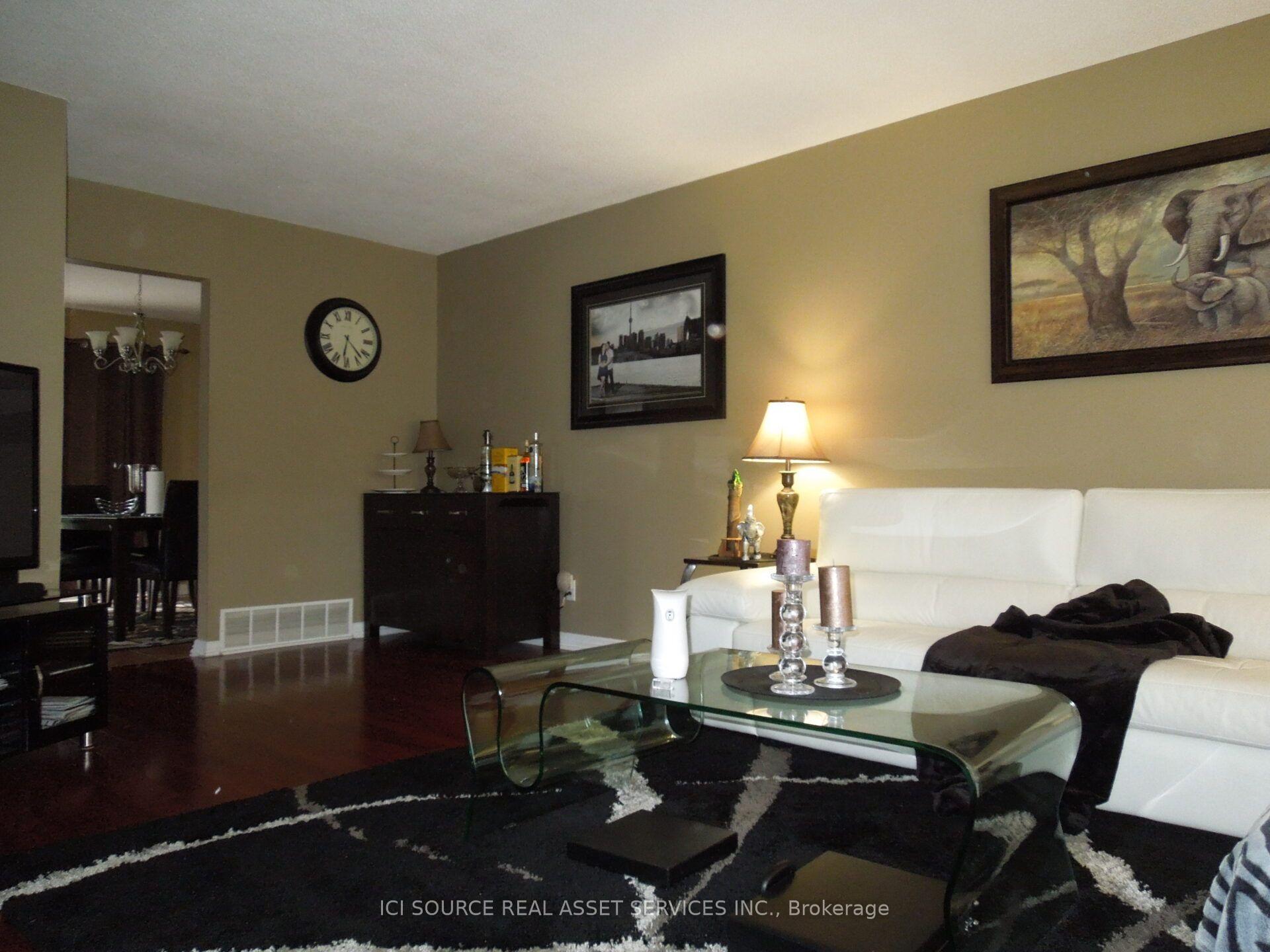 Photo 5 of 129 Ormond Drive, Oshawa, Samac — HOMEH