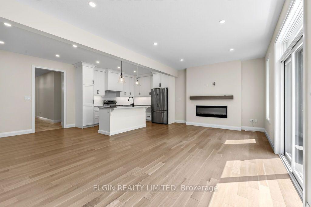 Photo 10 of Unit 15, 49 Royal Dornoch Drive, St. Thomas — HOMEH