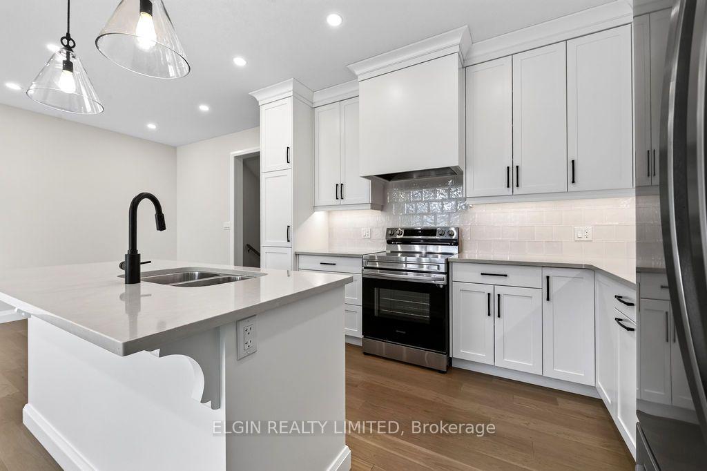 Photo 12 of Unit 15, 49 Royal Dornoch Drive, St. Thomas — HOMEH
