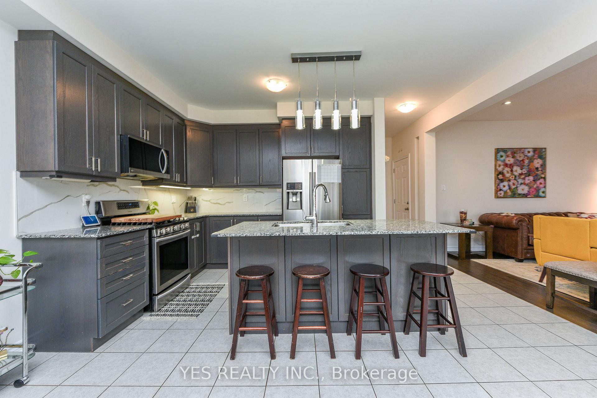 Photo 19 of 10 Masken Circle, Brampton, Northwest Brampton — HOMEH
