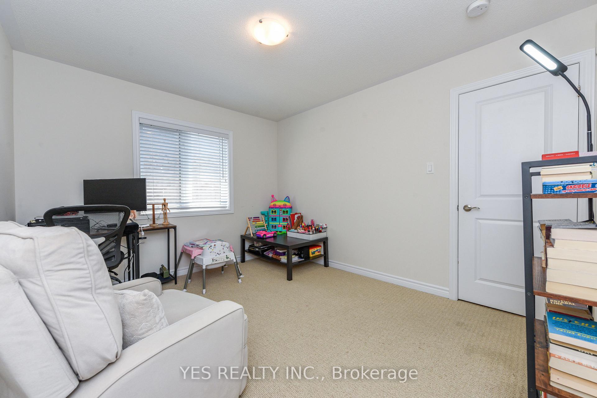Photo 21 of 10 Masken Circle, Brampton, Northwest Brampton — HOMEH