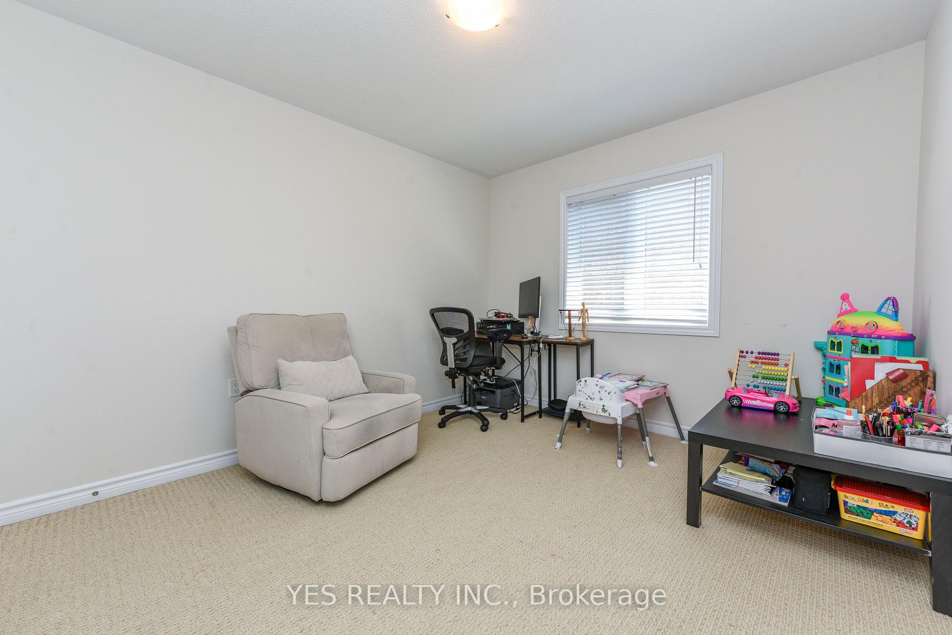 Photo 32 of 10 Masken Circle, Brampton, Northwest Brampton — HOMEH