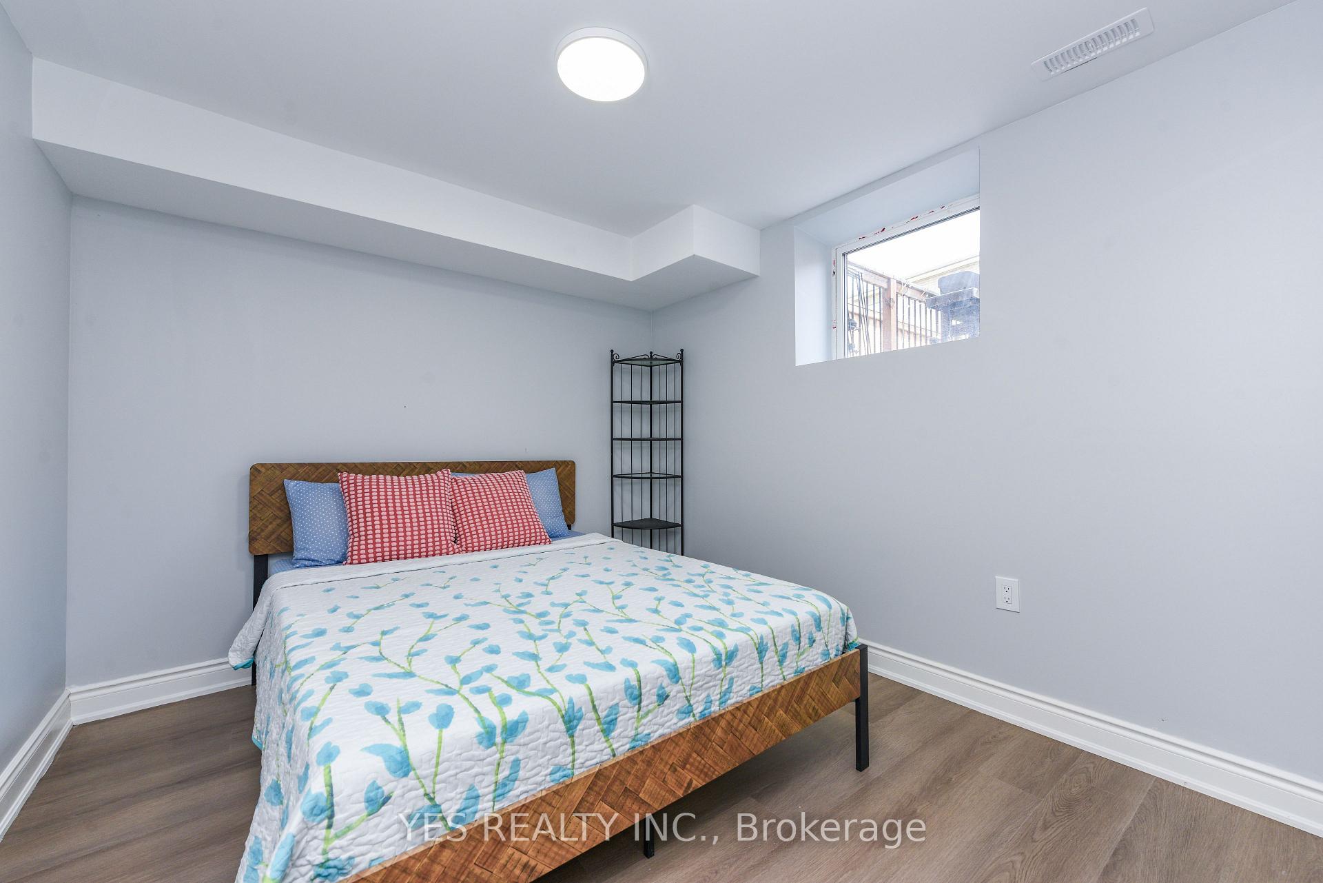 Photo 44 of 10 Masken Circle, Brampton, Northwest Brampton — HOMEH