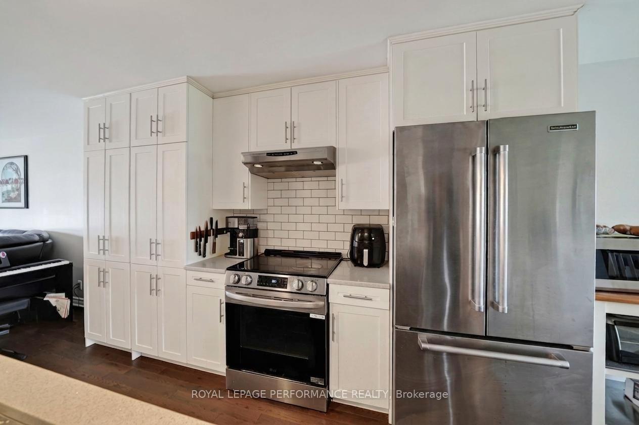 Photo 14 of 2128 Tremblay Avenue, Cornwall, Cornwall — HOMEH